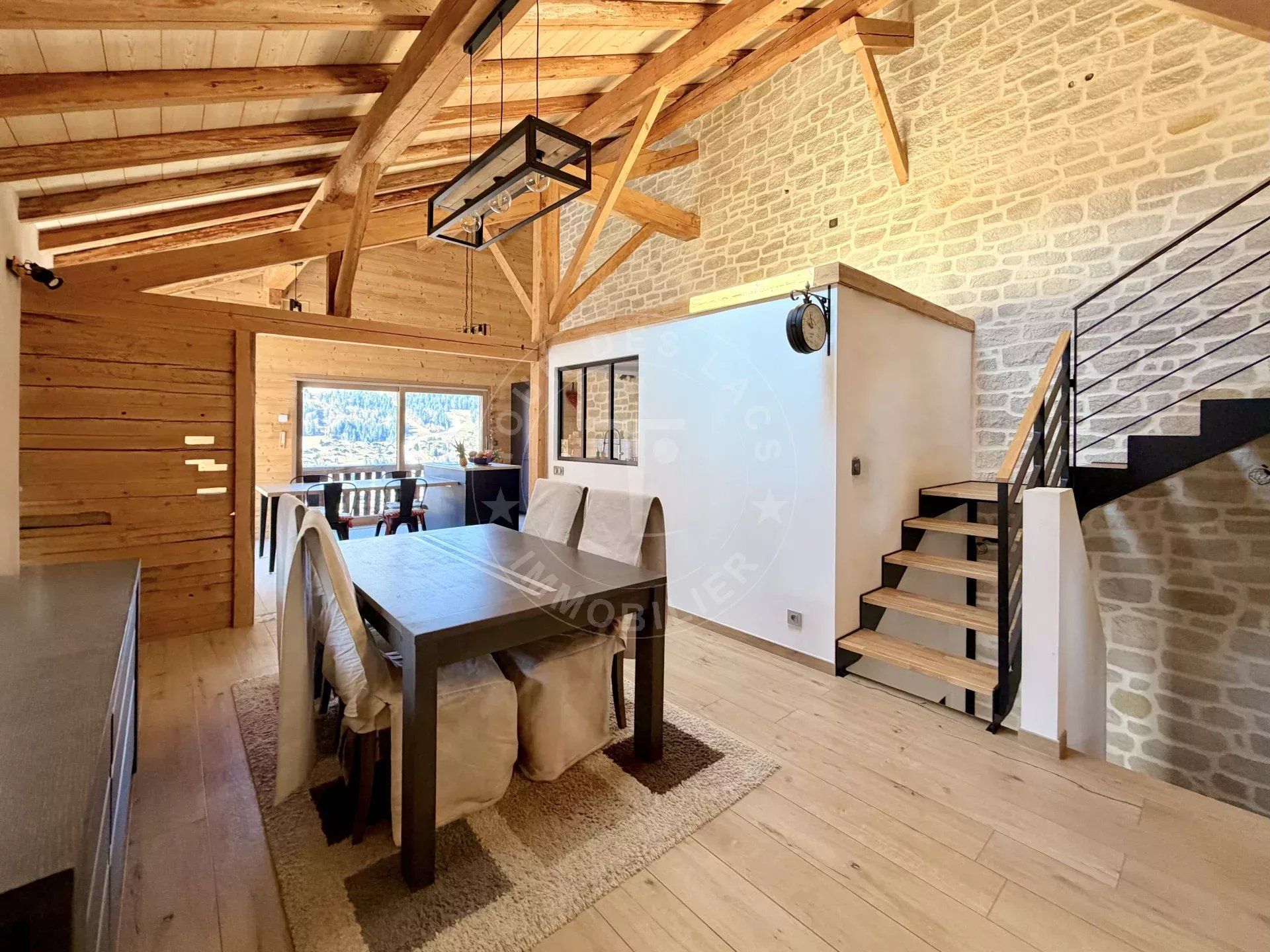 Secteur Rare - Demi-ferme rénovée de 166 m² habitables – 239 m2 au sol
