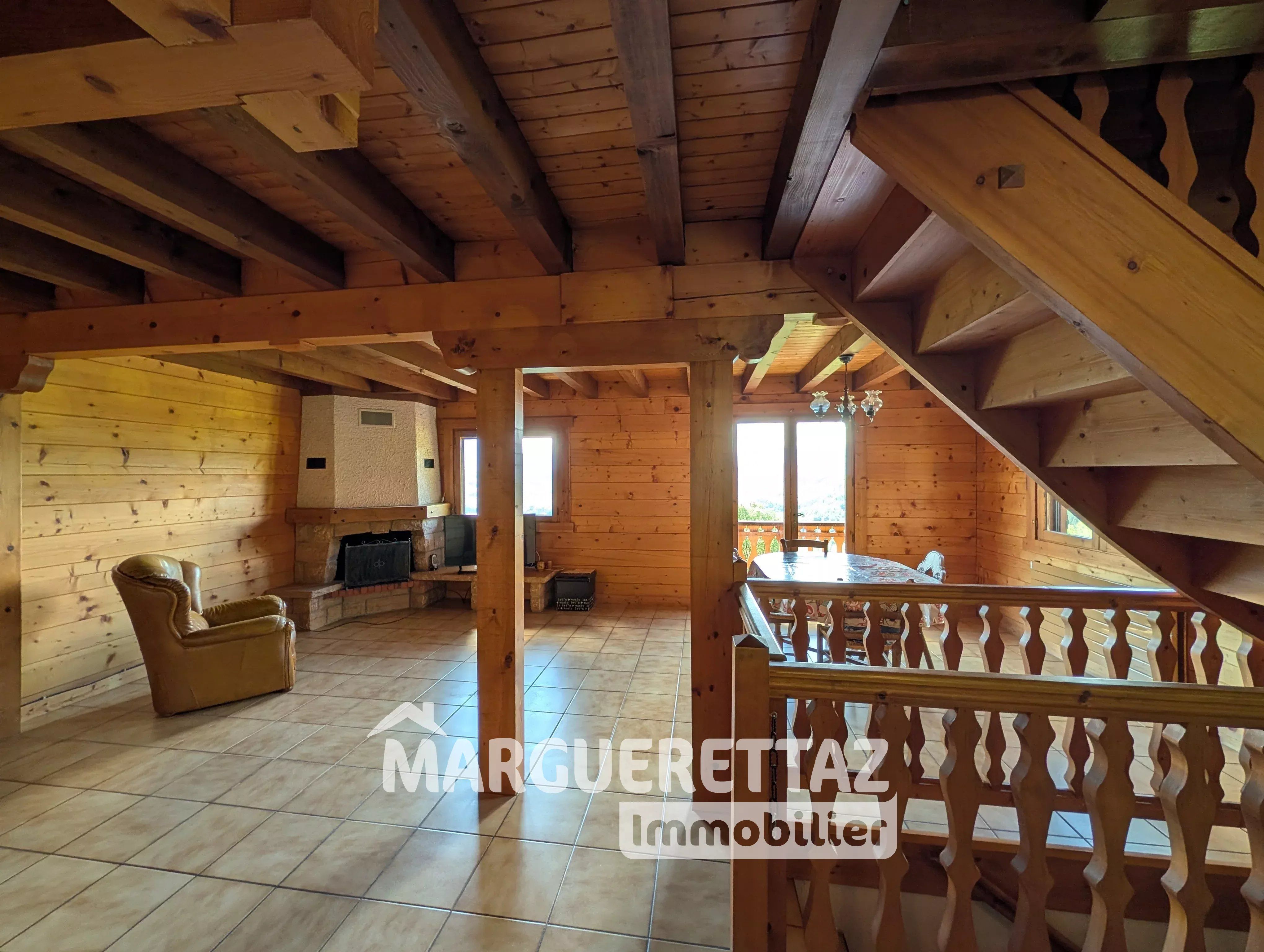 A ONNION CHALET AUTHENTIQUE FACE AU MONT-BLANC