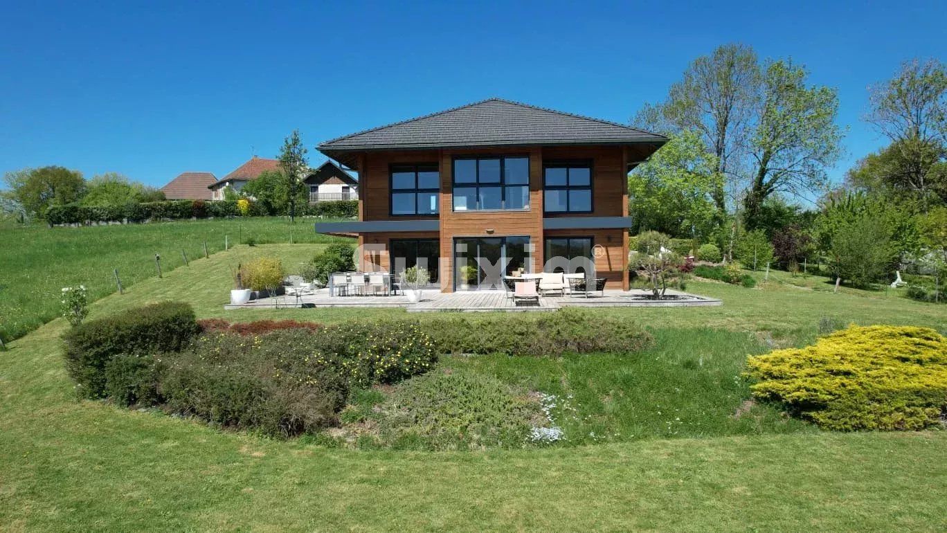CHOISY- MAISON D’EXCEPTION AVEC VUE PANORAMIQUE