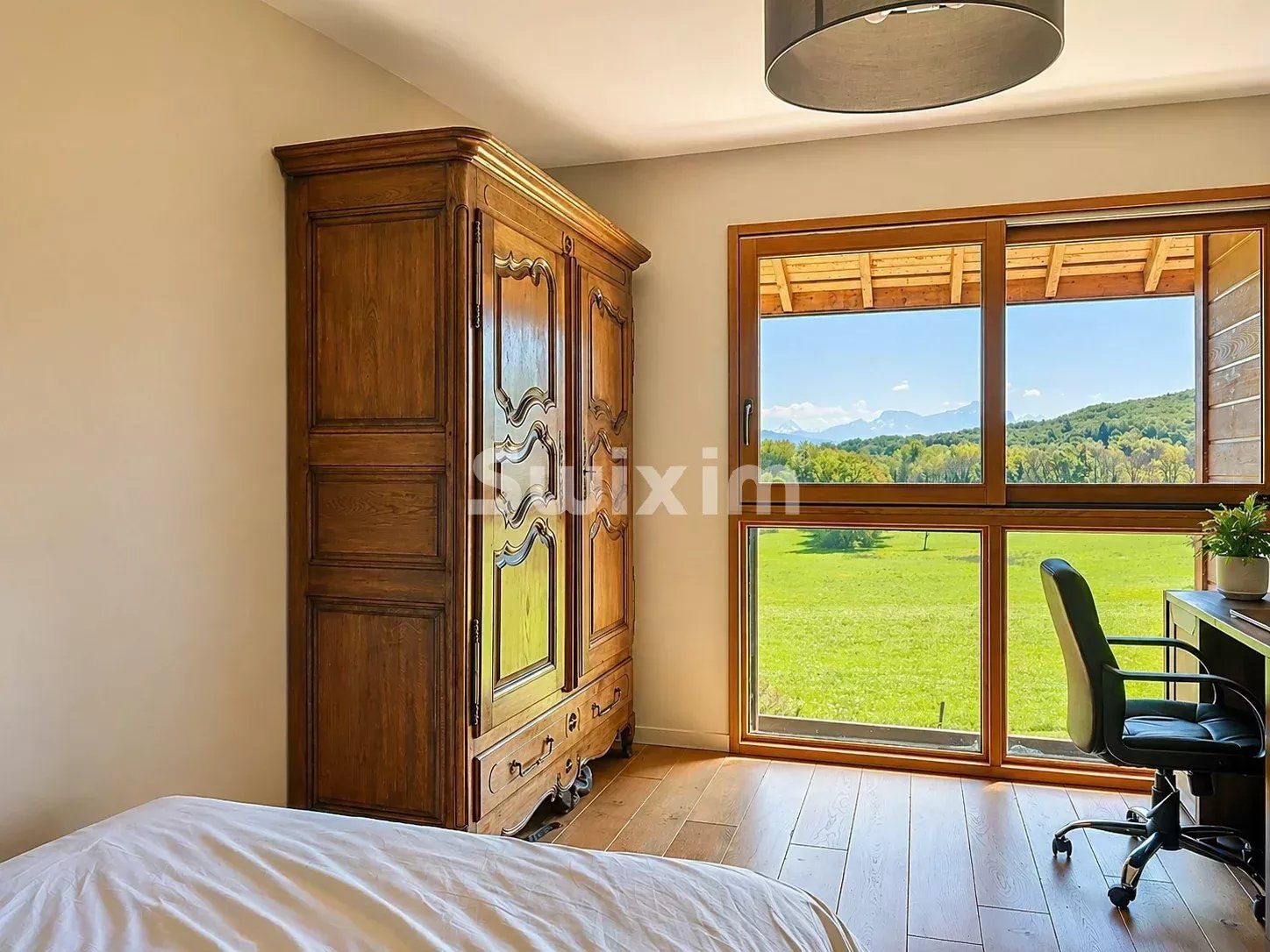 CHOISY- MAISON D’EXCEPTION AVEC VUE PANORAMIQUE
