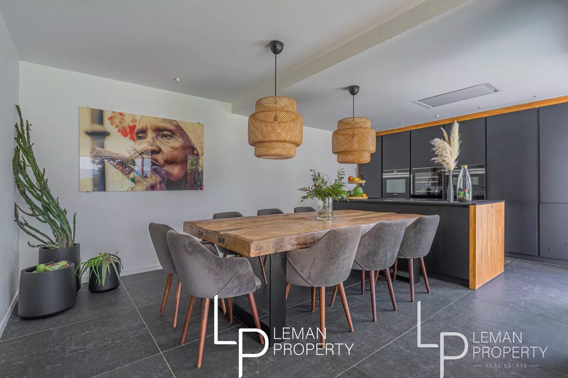 Sublime maison moderne dans un cadre exceptionnel
