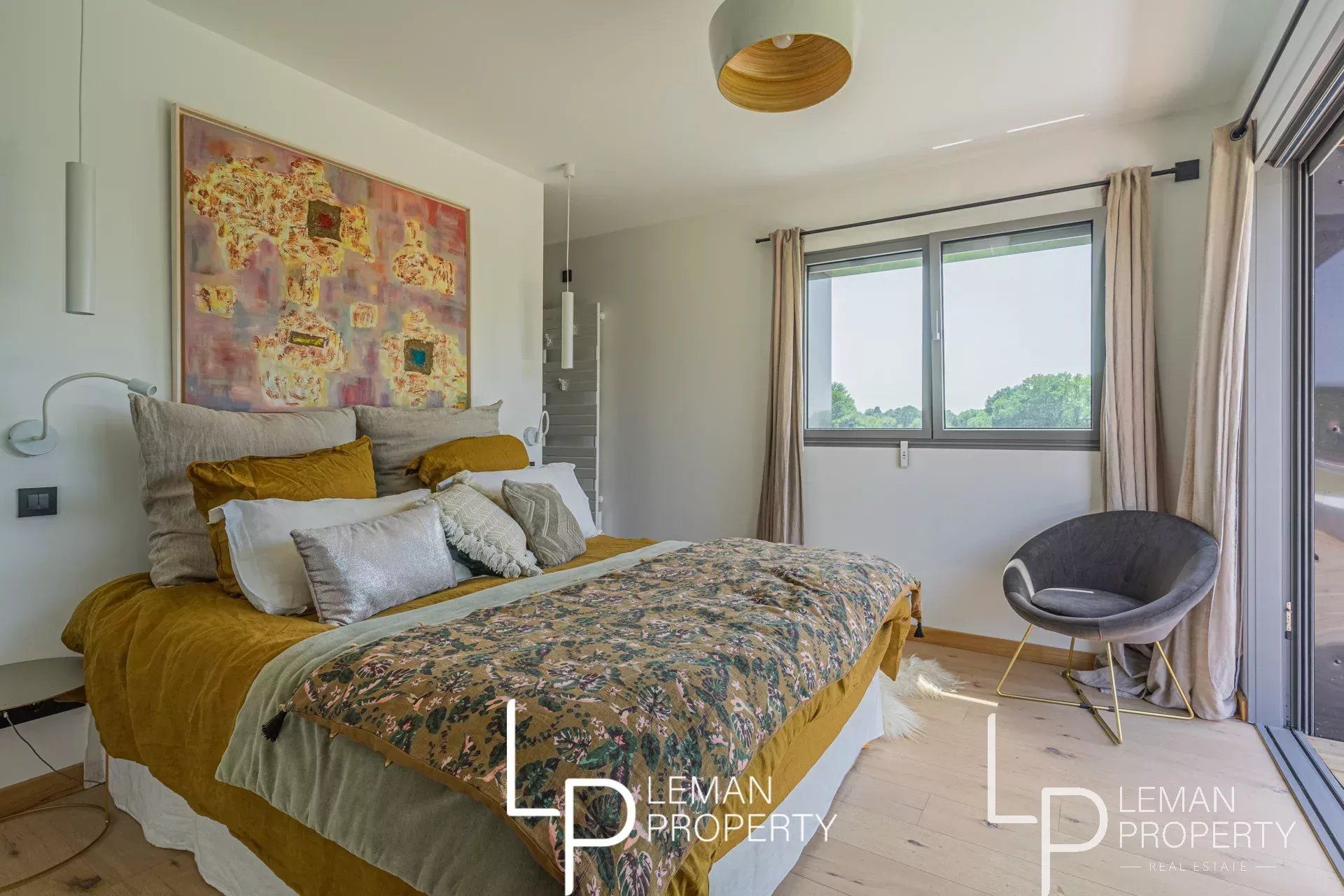 Sublime maison moderne dans un cadre exceptionnel