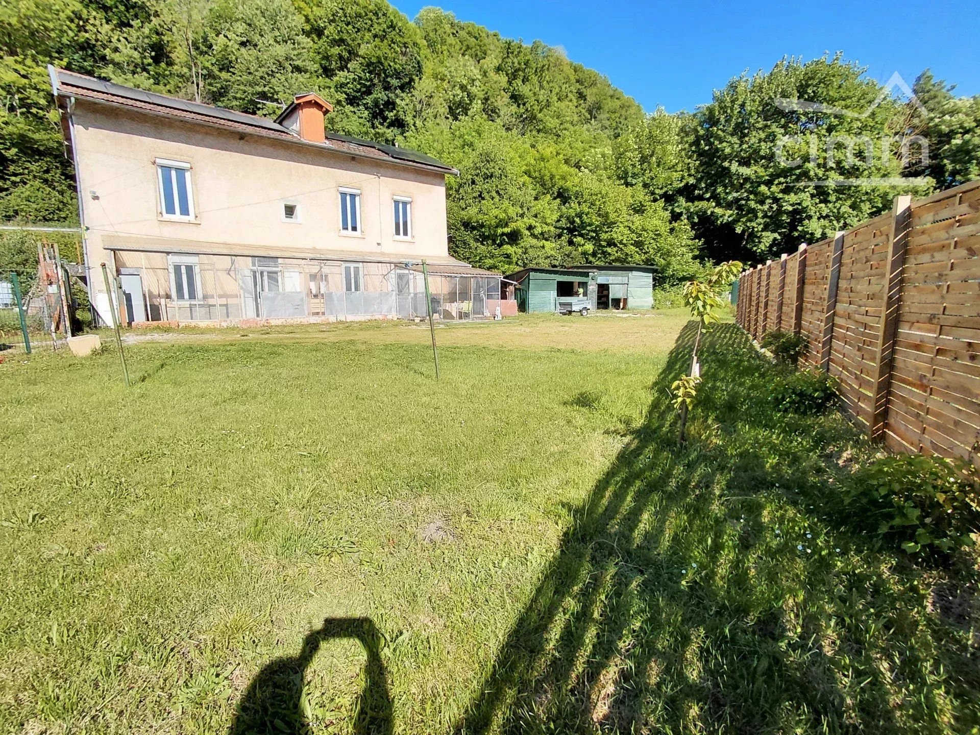 Maison de 160 m² sur terrain 562m2 plat – Proche accès autoroute
