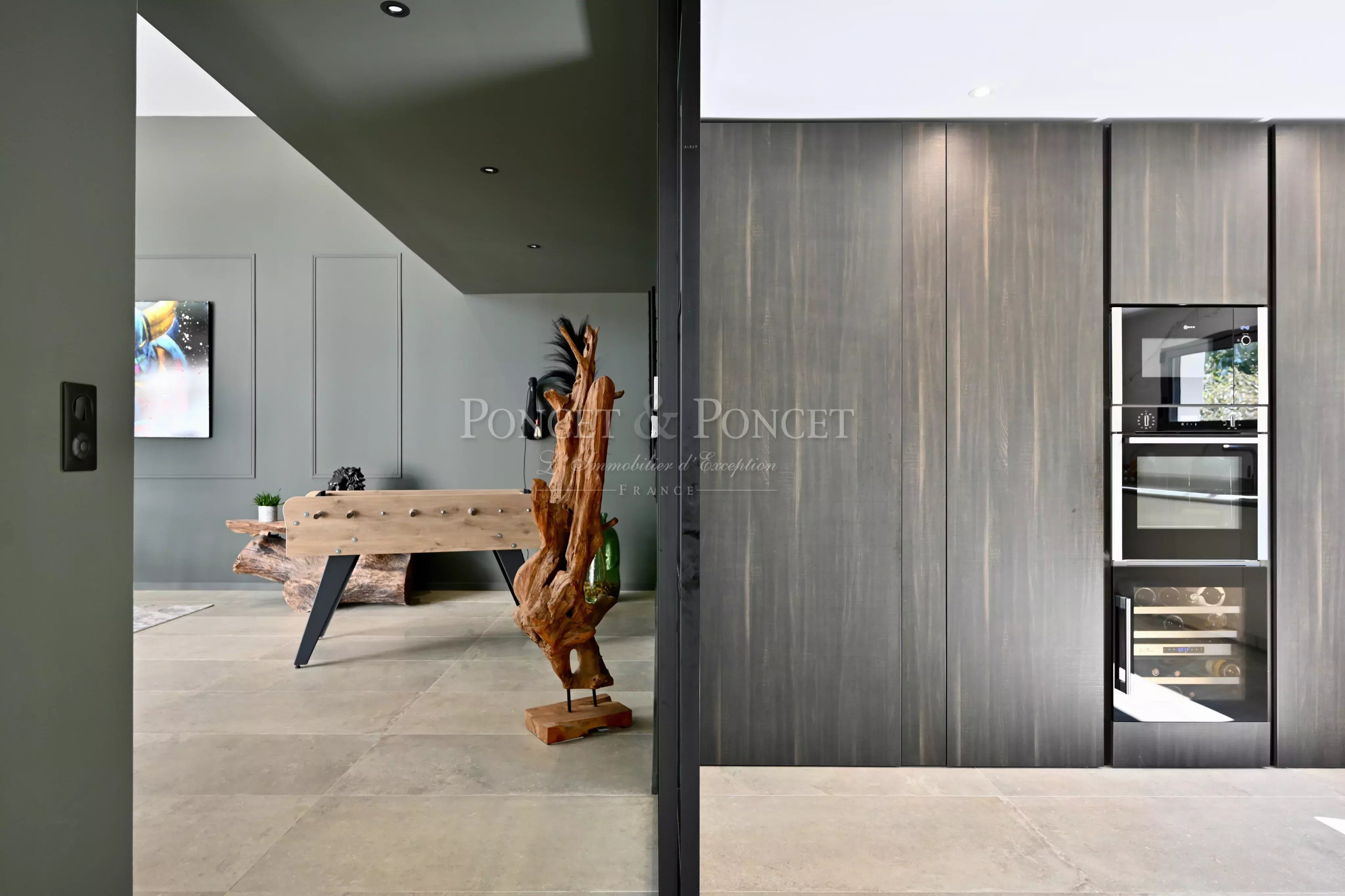 Villa contemporaine de plain-pied Pic Saint-Loup.