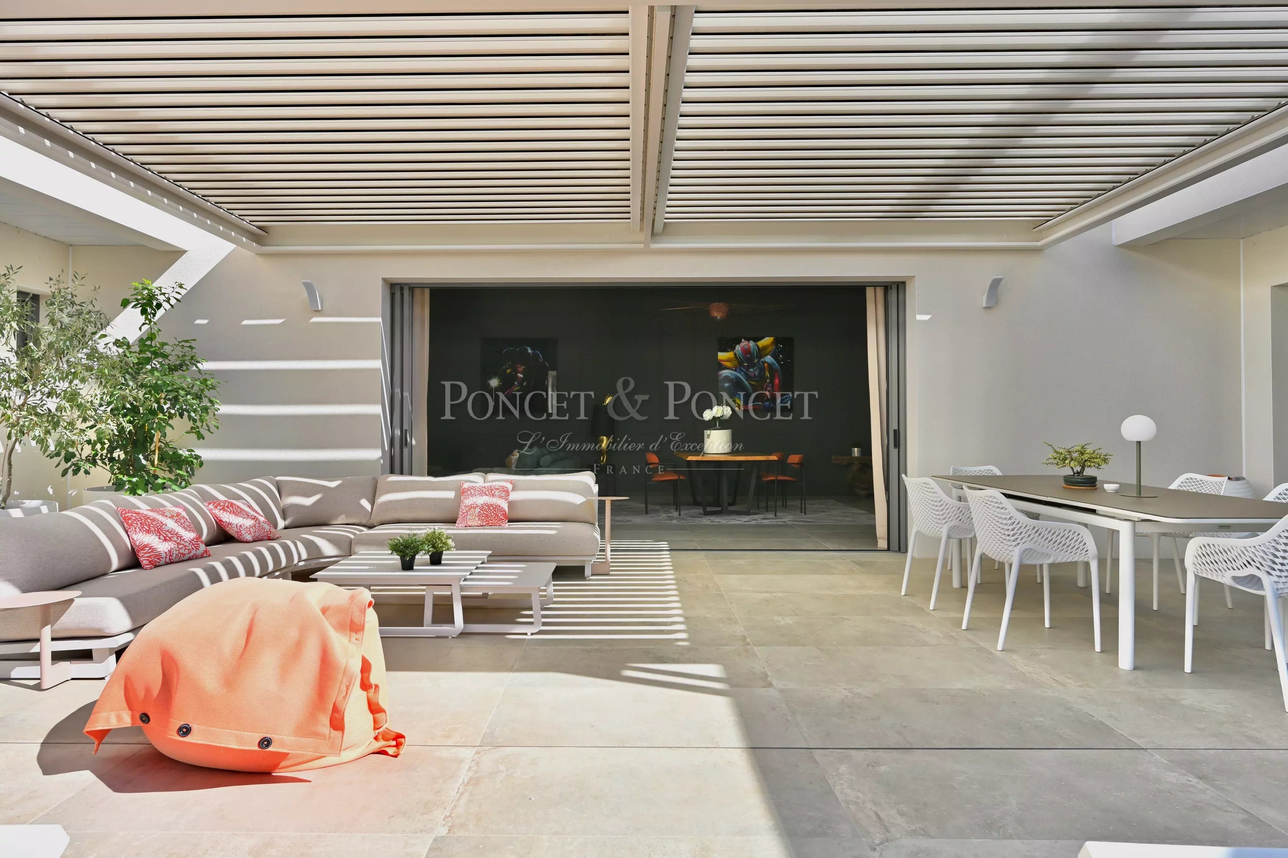 Villa contemporaine de plain-pied Pic Saint-Loup.