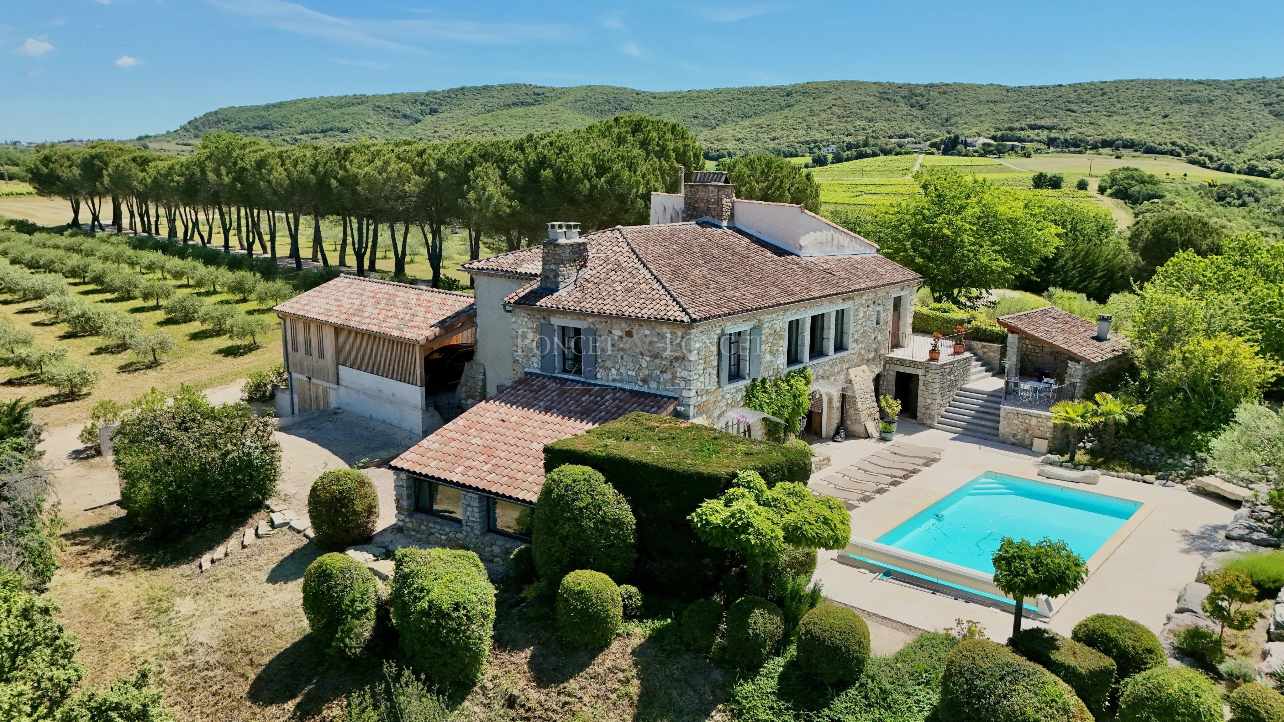 Domaine d’Exception entre Vignes et Oliviers