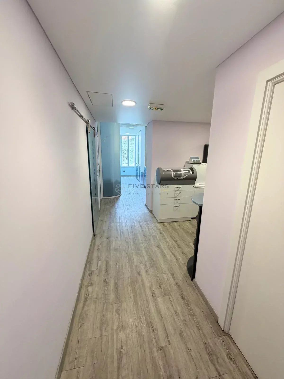NICE CENTRE – AVENUE JEAN MÉDECIN - Opportunité rare – Local professionnel / commercial de 202 m²