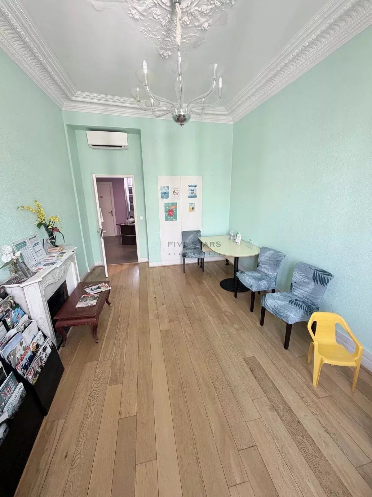 NICE CENTRE – AVENUE JEAN MÉDECIN - Opportunité rare – Local professionnel / commercial de 202 m²