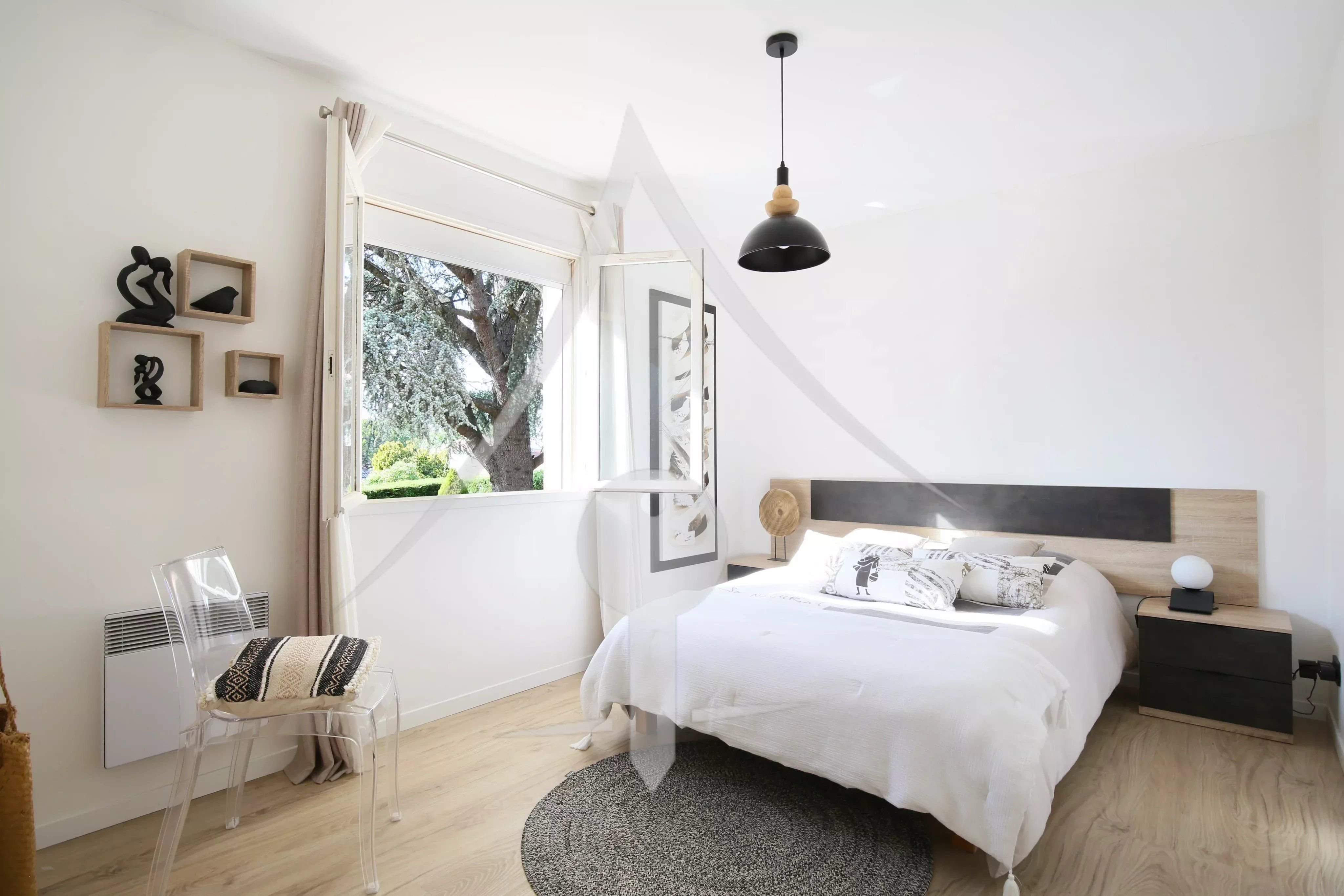 House for sale in Muret (Le Barry) — 220 sqm single-story, 5 bedrooms and swimming pool