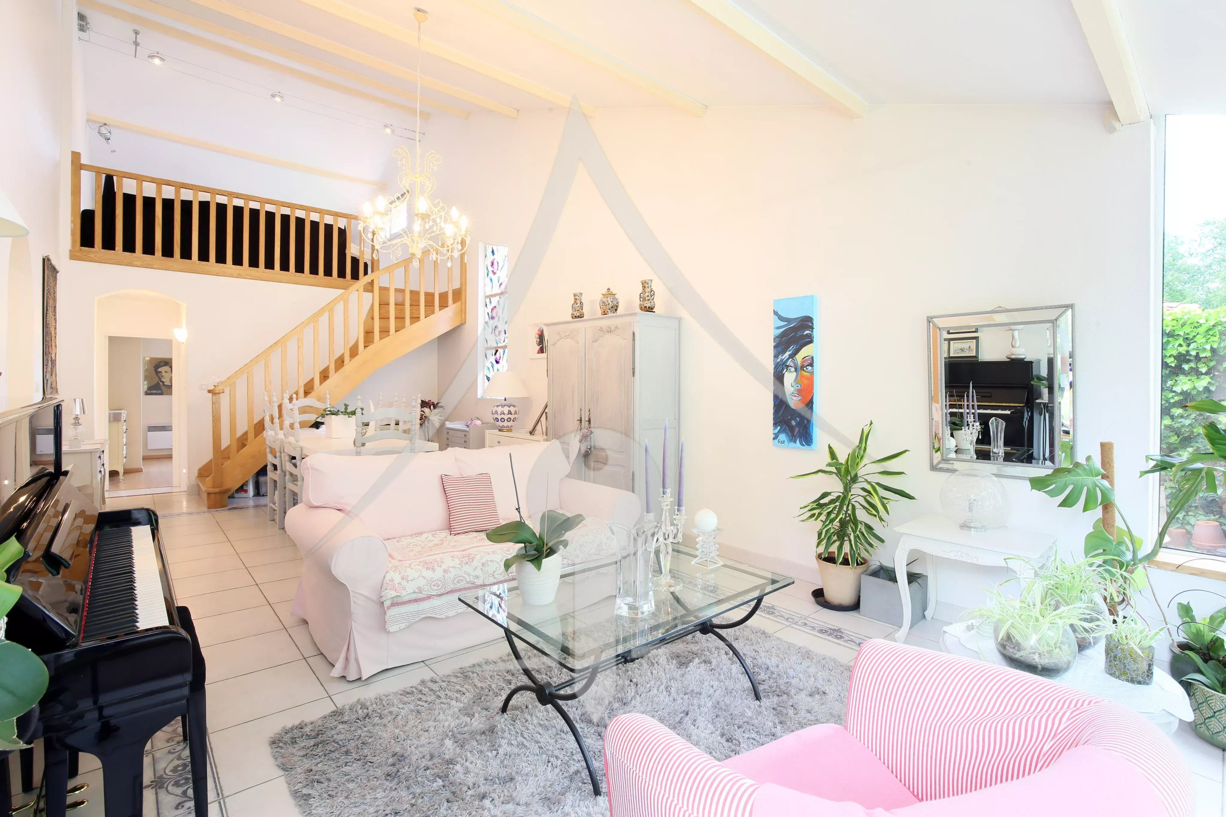 House for sale in Muret (Le Barry) — 220 sqm single-story, 5 bedrooms and swimming pool
