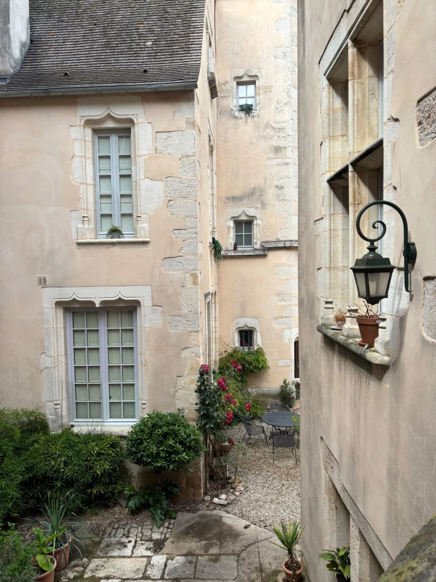 Charme et volumes au centre de Beaune