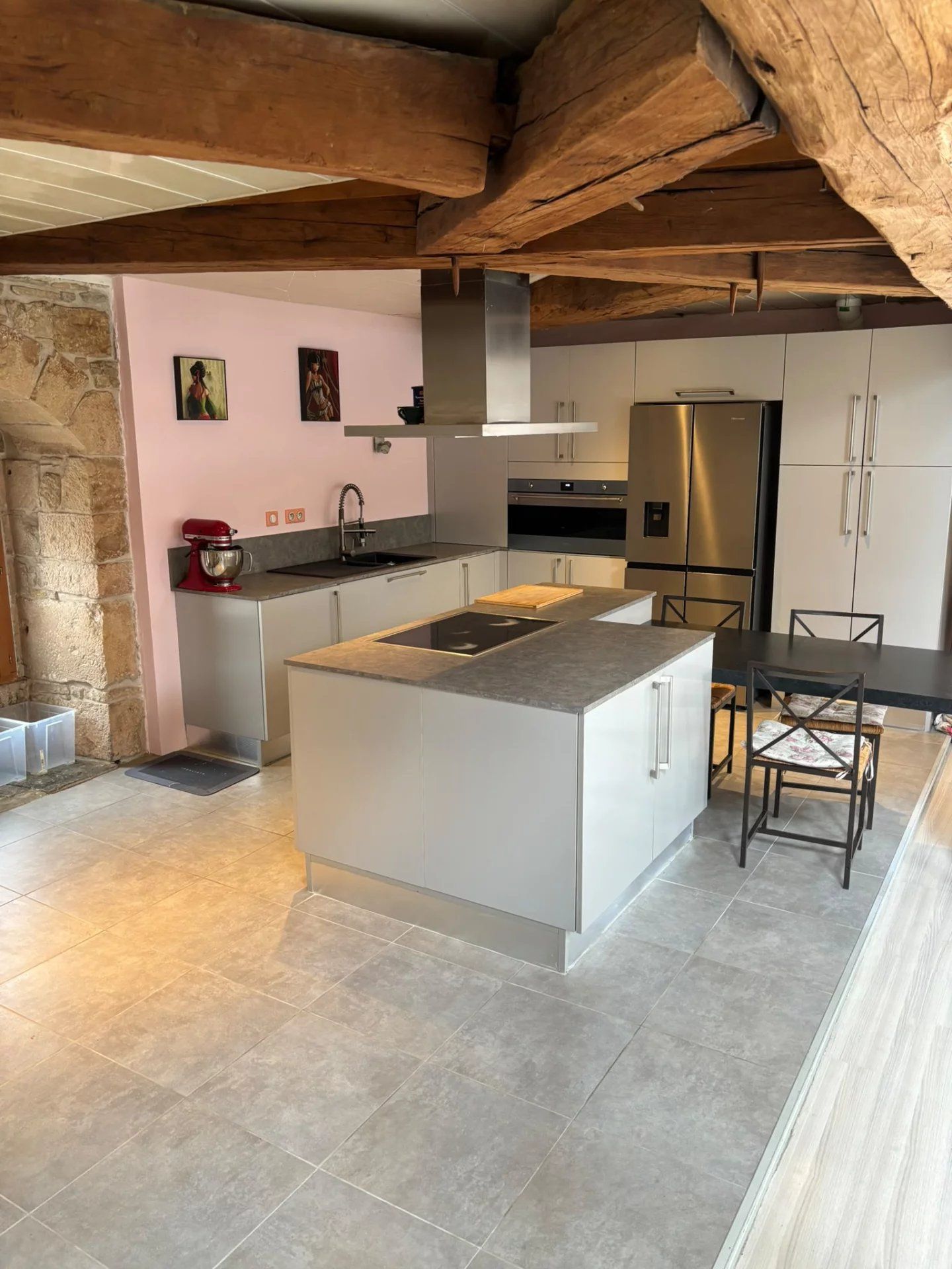 Charme et volumes au centre de Beaune