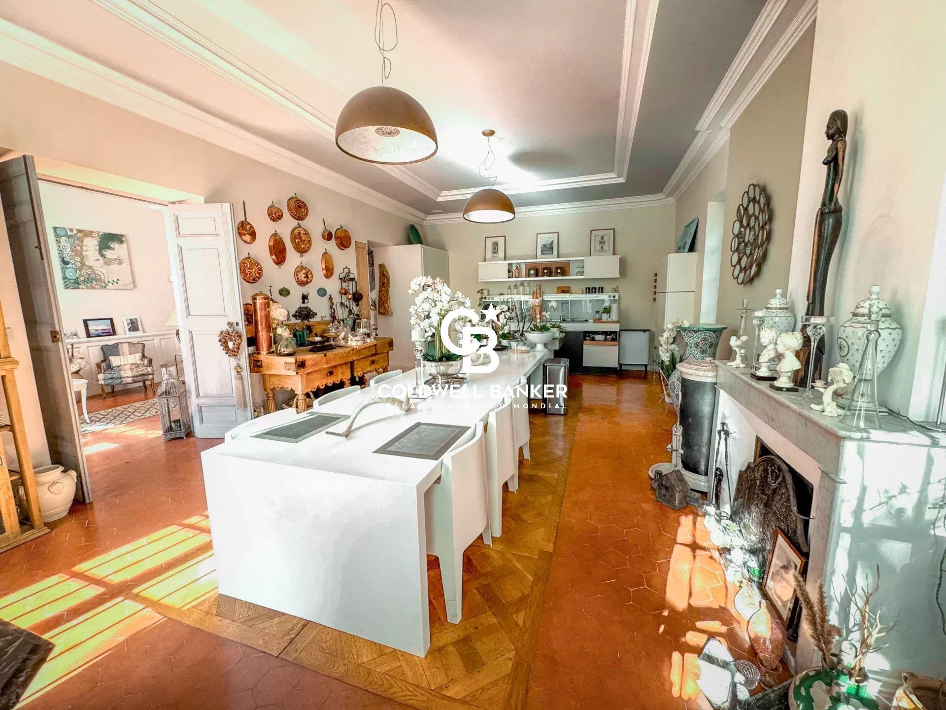 Bastide avec 2 appartements T4 indépendants à 5 min de la mer - 83260 La Crau