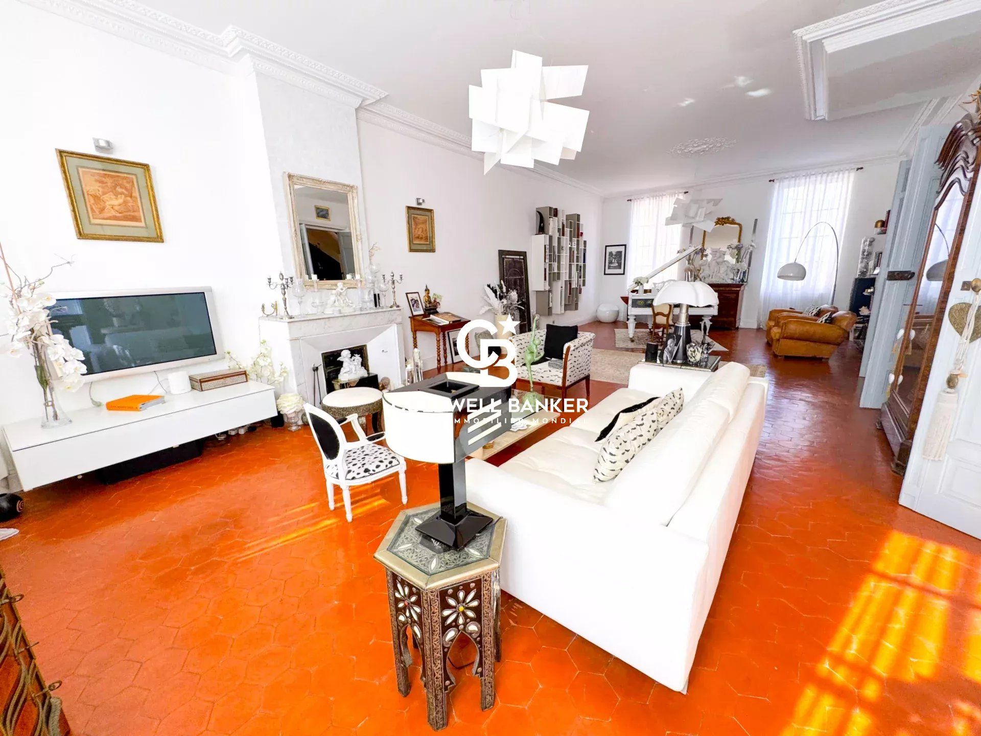 Bastide avec 2 appartements T4 indépendants à 5 min de la mer - 83260 La Crau