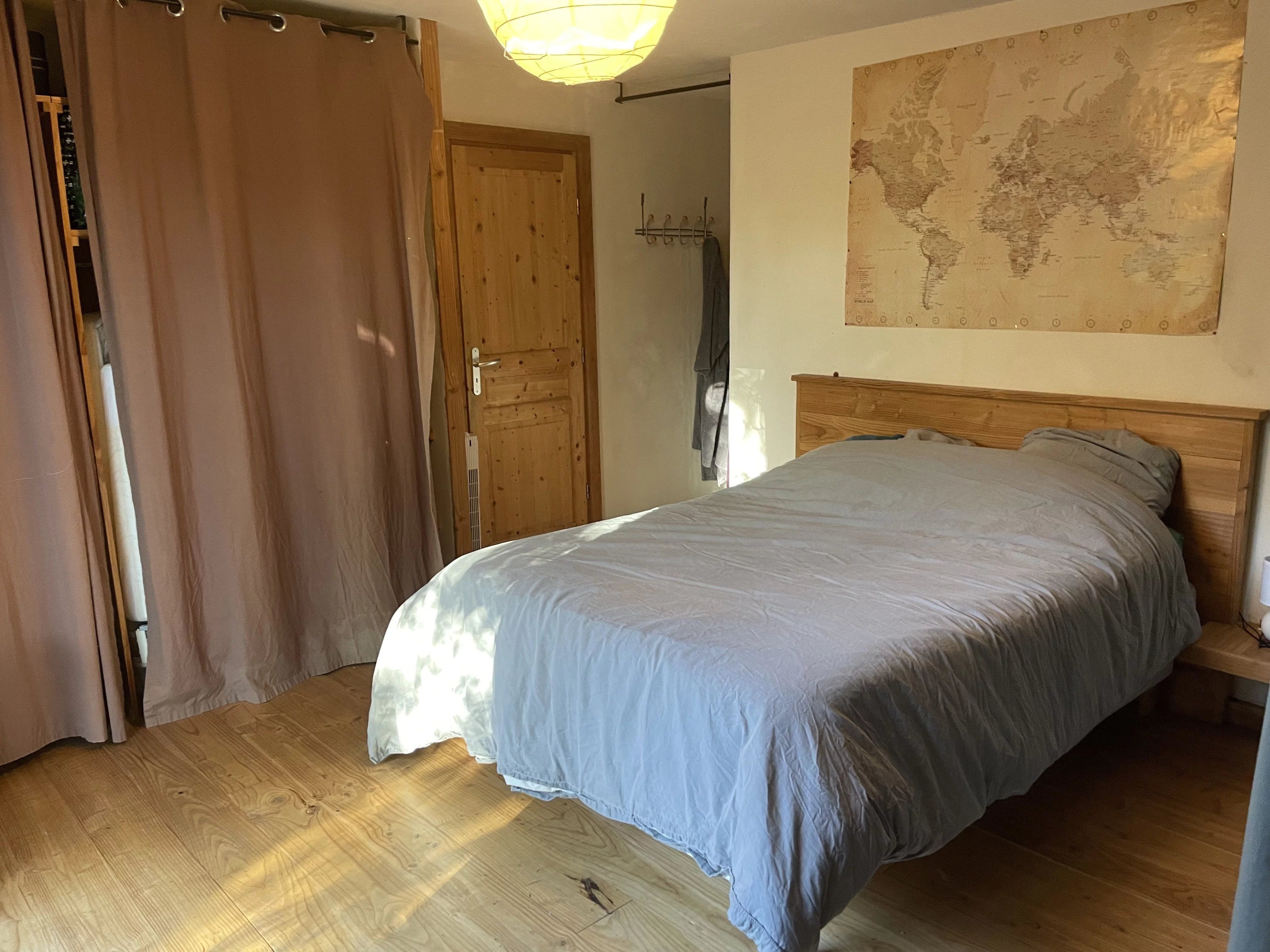 Propriété équestre – Habitation contemporaine, écuries et revenus locatifs