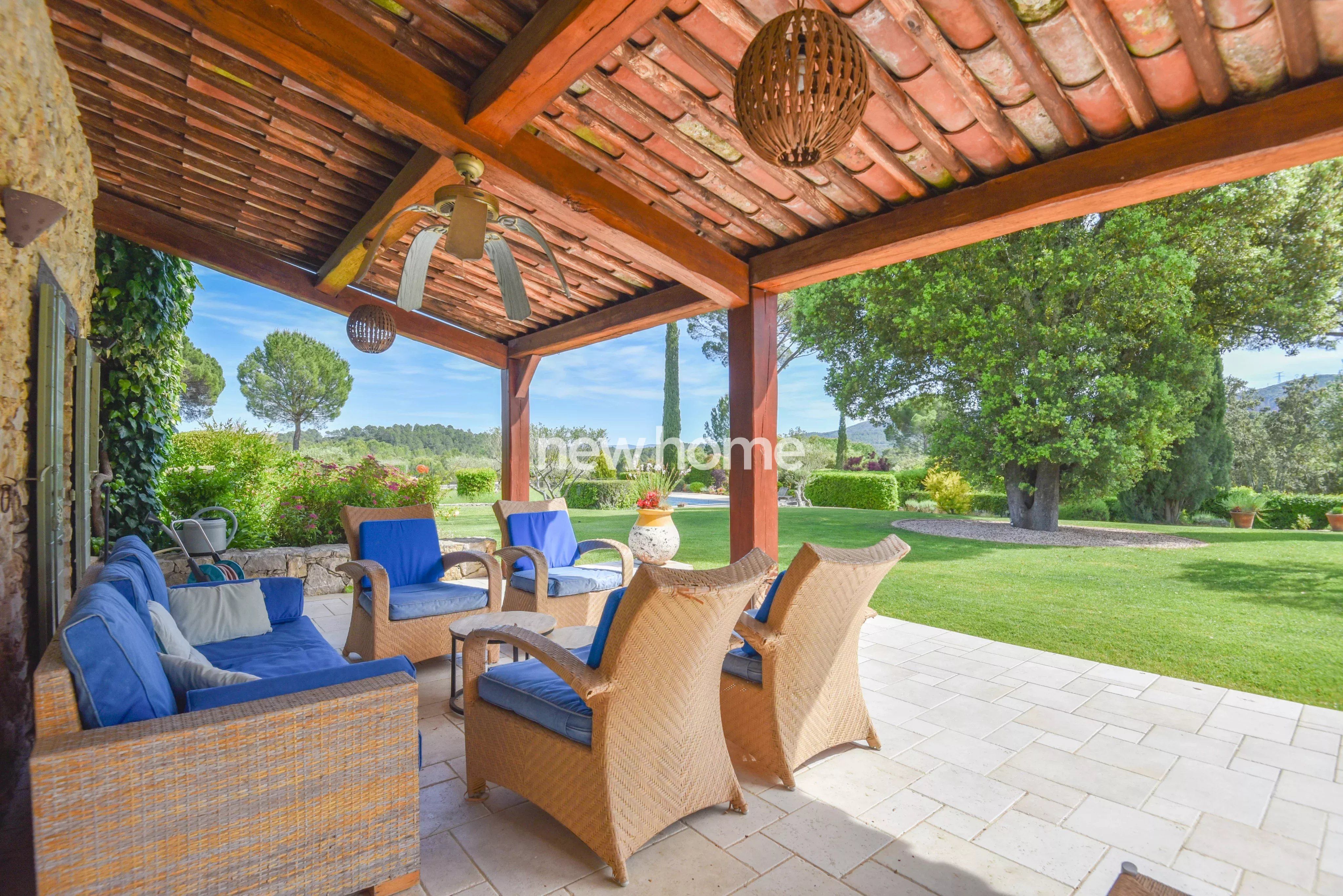 Un domaine provençal d’exception où luxe, authenticité et intimité se rencontrent