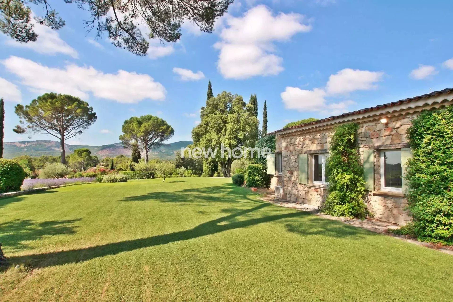 Un domaine provençal d’exception où luxe, authenticité et intimité se rencontrent