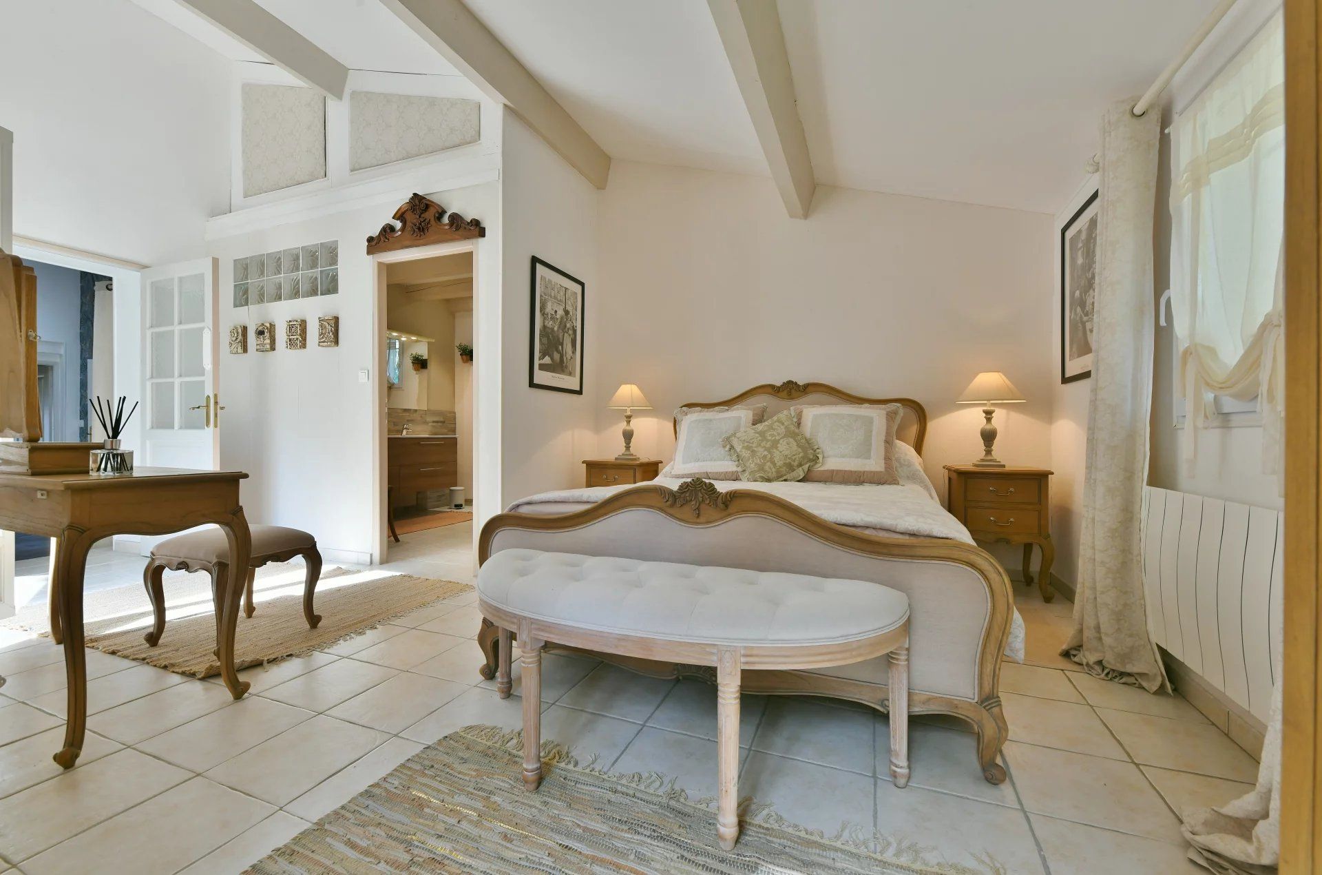 Charmante maison péridionale de 164 m² avec surpebe jardin et piscine