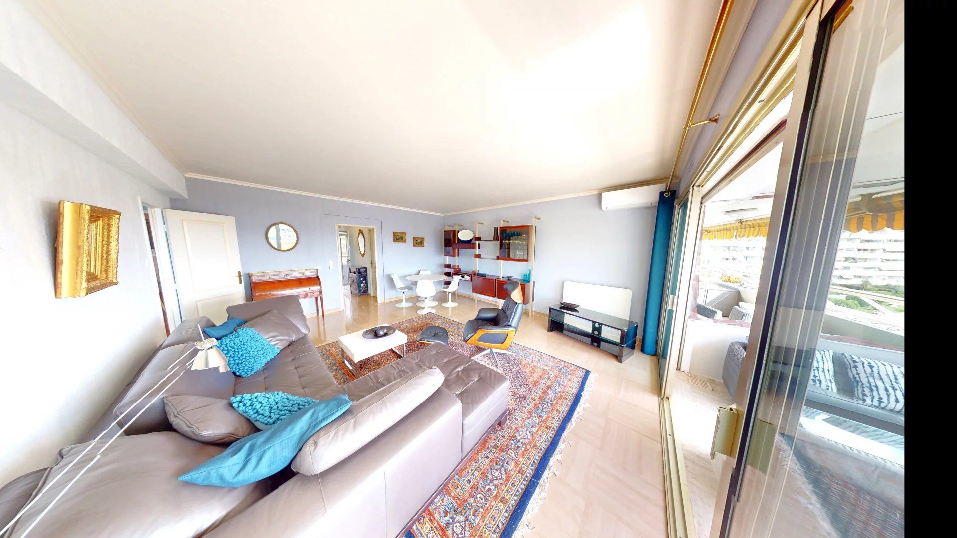 APPARTEMENT 3 PIECES de 68 m² à MARINA BAIE DES ANGES