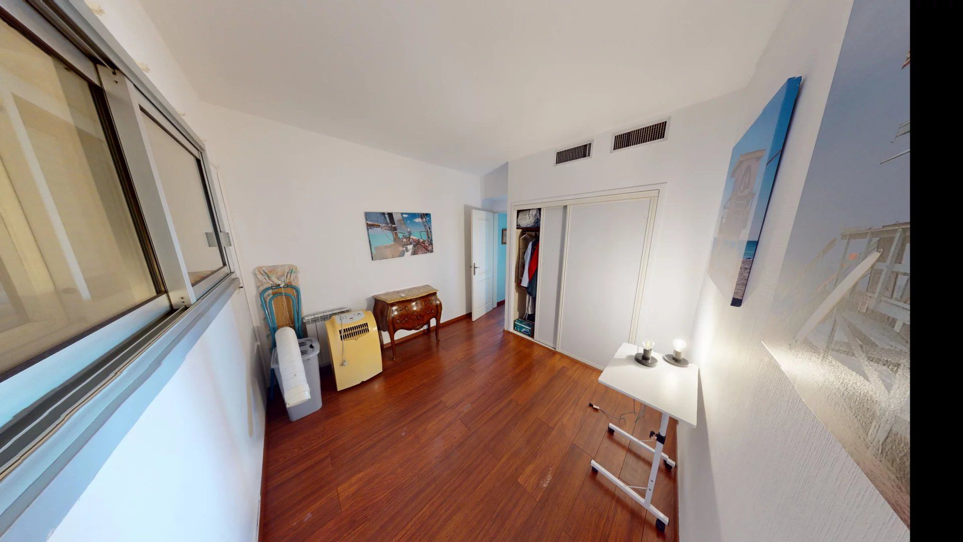 APPARTEMENT 3 PIECES de 68 m² à MARINA BAIE DES ANGES