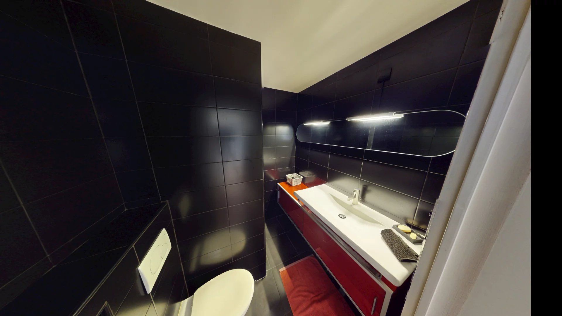 APPARTEMENT 3 PIECES de 68 m² à MARINA BAIE DES ANGES