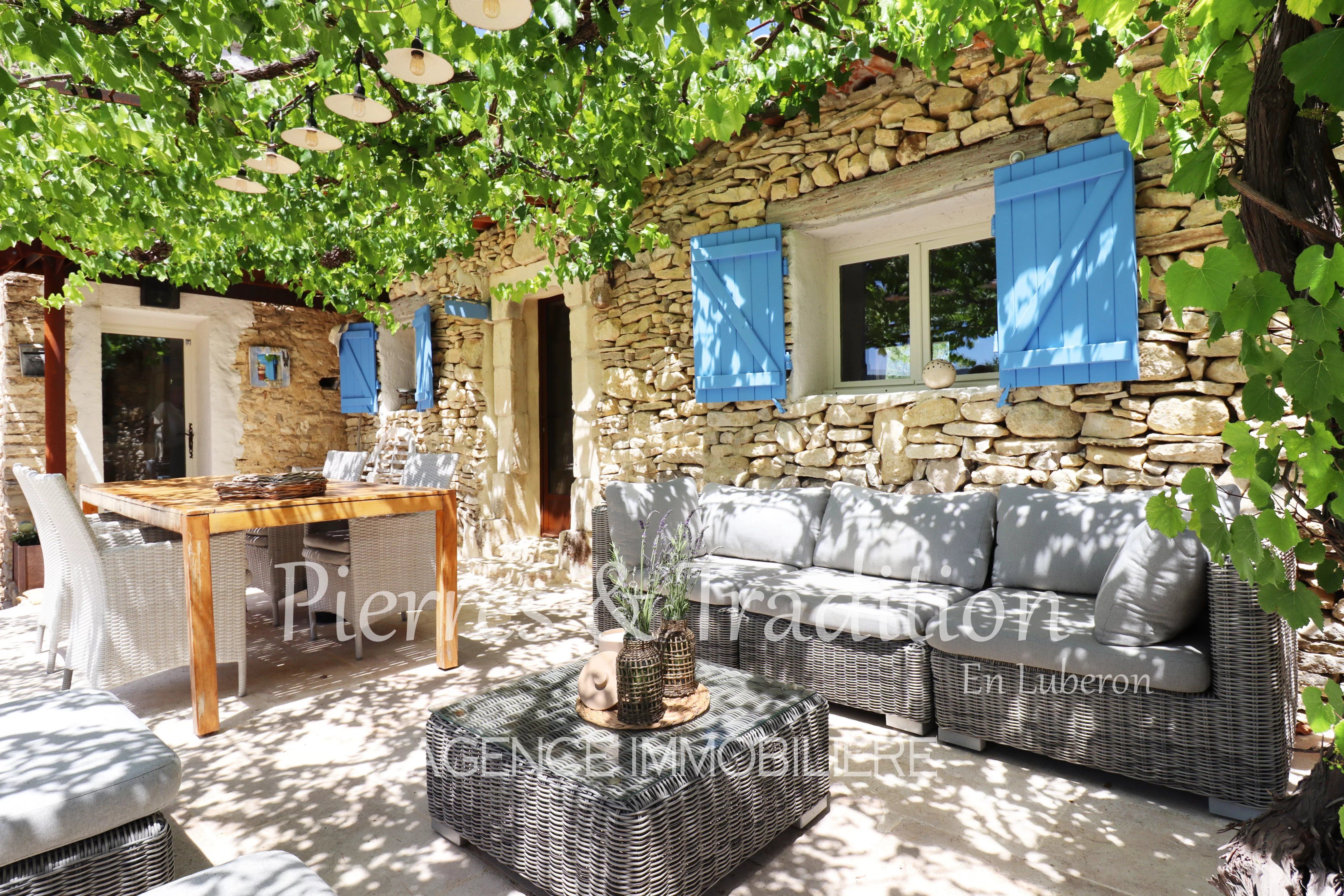 Saignon, Ancienne bergerie rénovée avec piscine et vue panoramique sur le Luberon