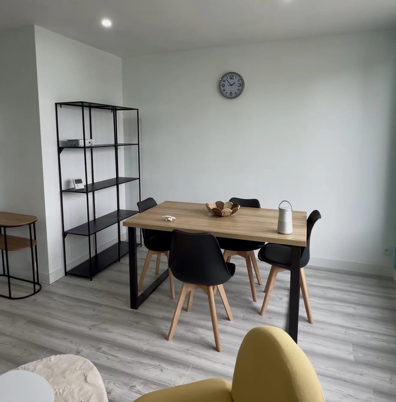 Appartement T3 meublé entièrement rénové – Guingamp, Résidence André Lorgéré