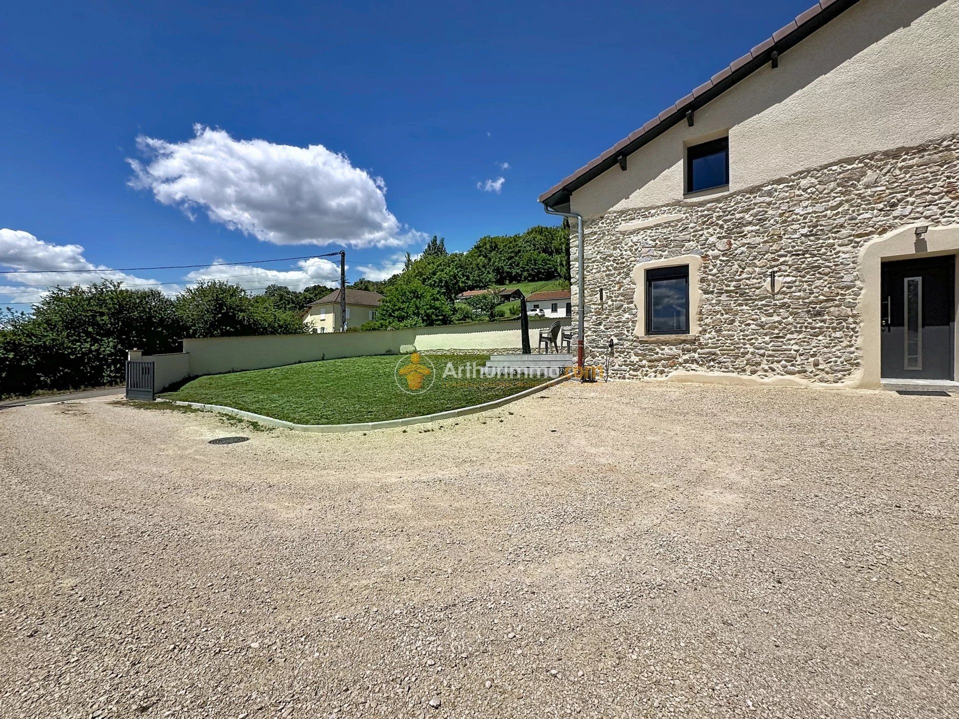 Maison de Standing entièrement rénovée - Saint-Chef