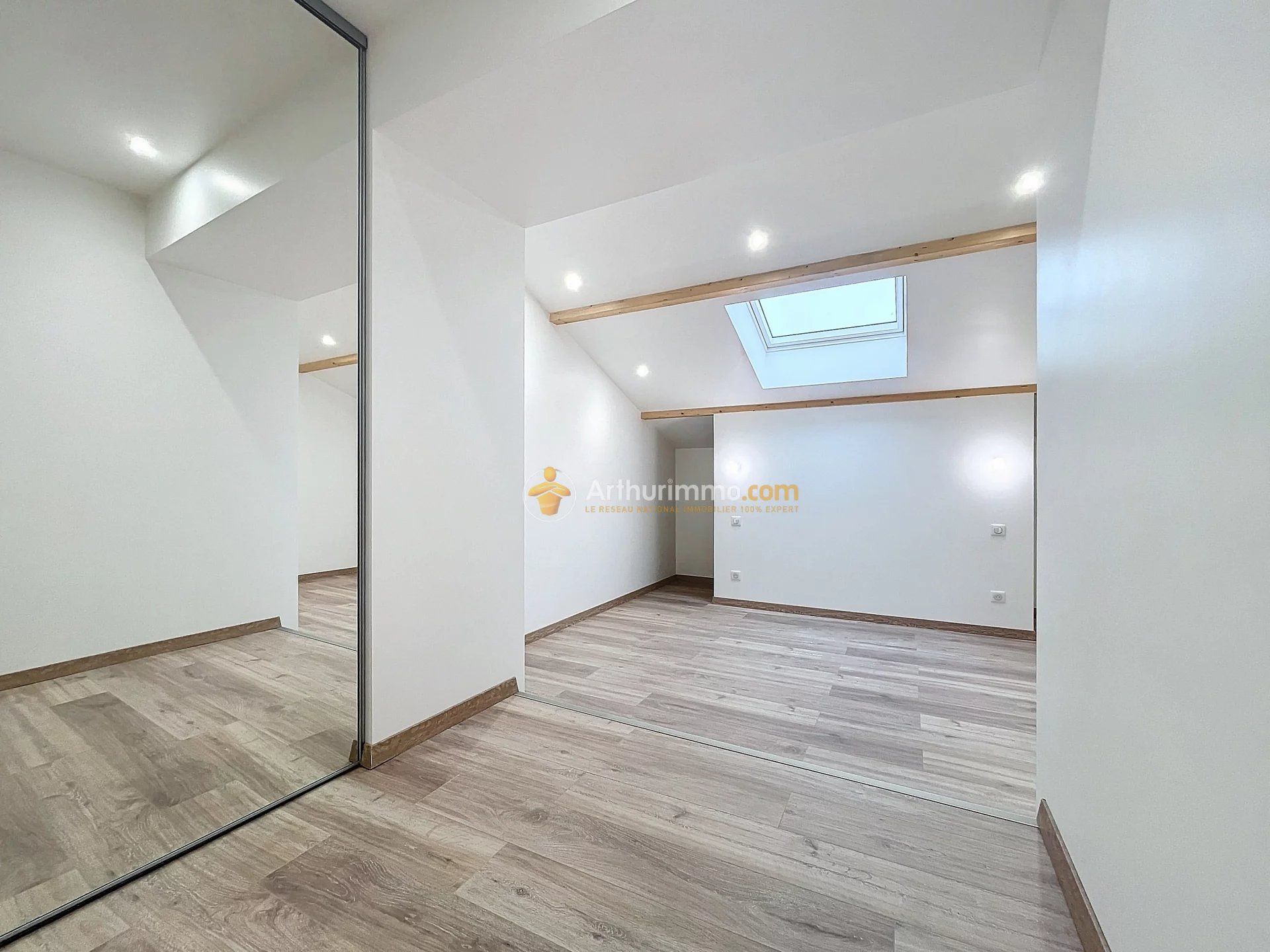 Maison de Standing entièrement rénovée - Saint-Chef