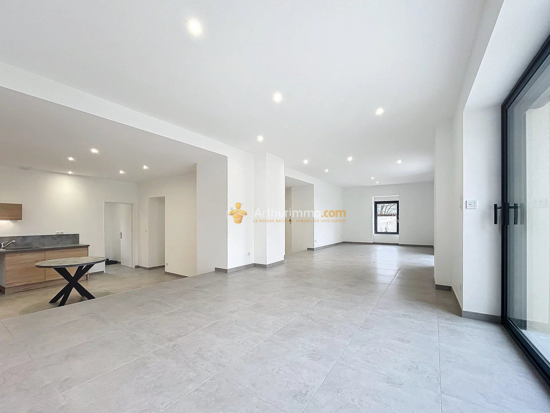 Maison de Standing entièrement rénovée - Saint-Chef
