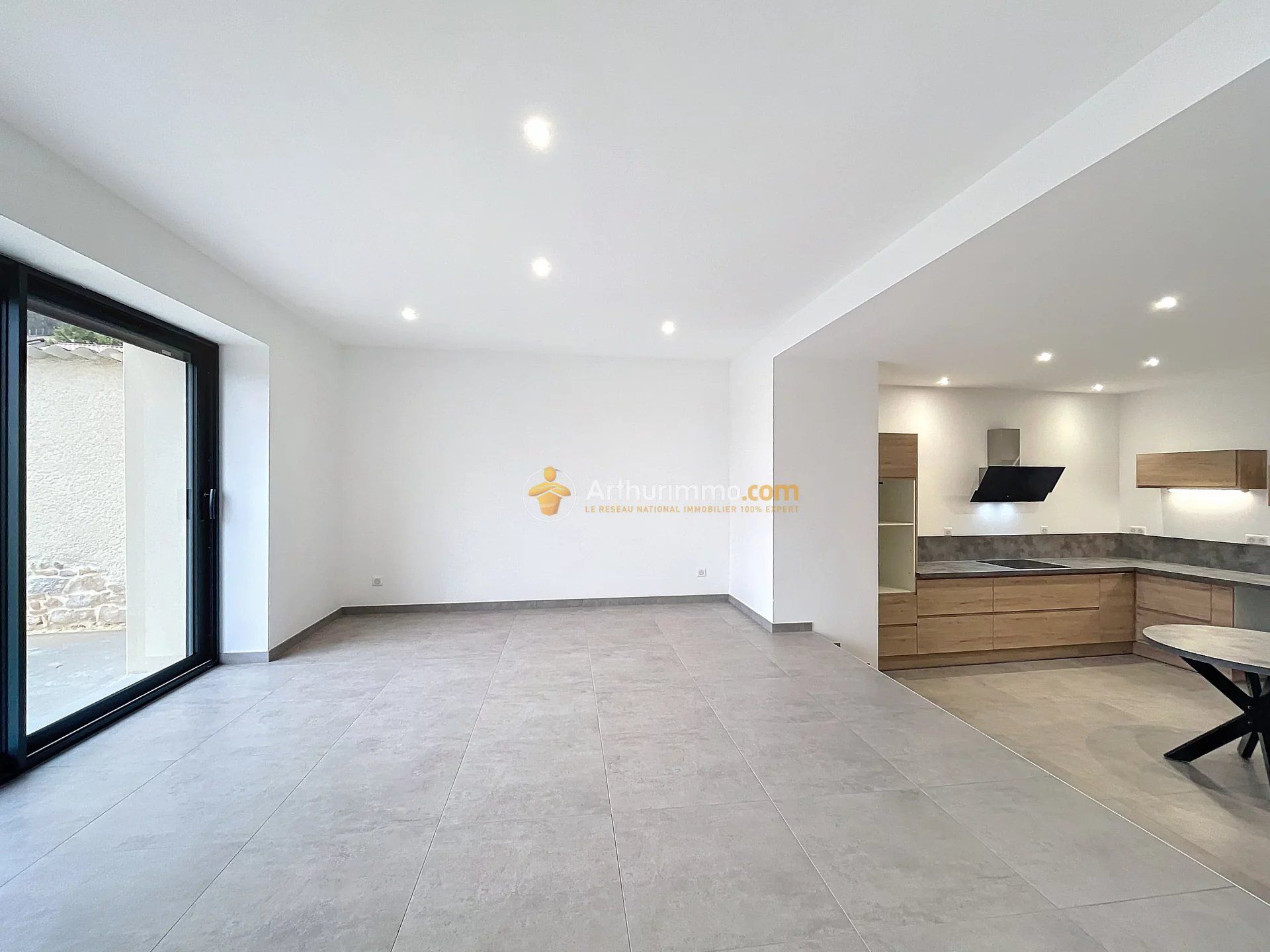 Maison de Standing entièrement rénovée - Saint-Chef