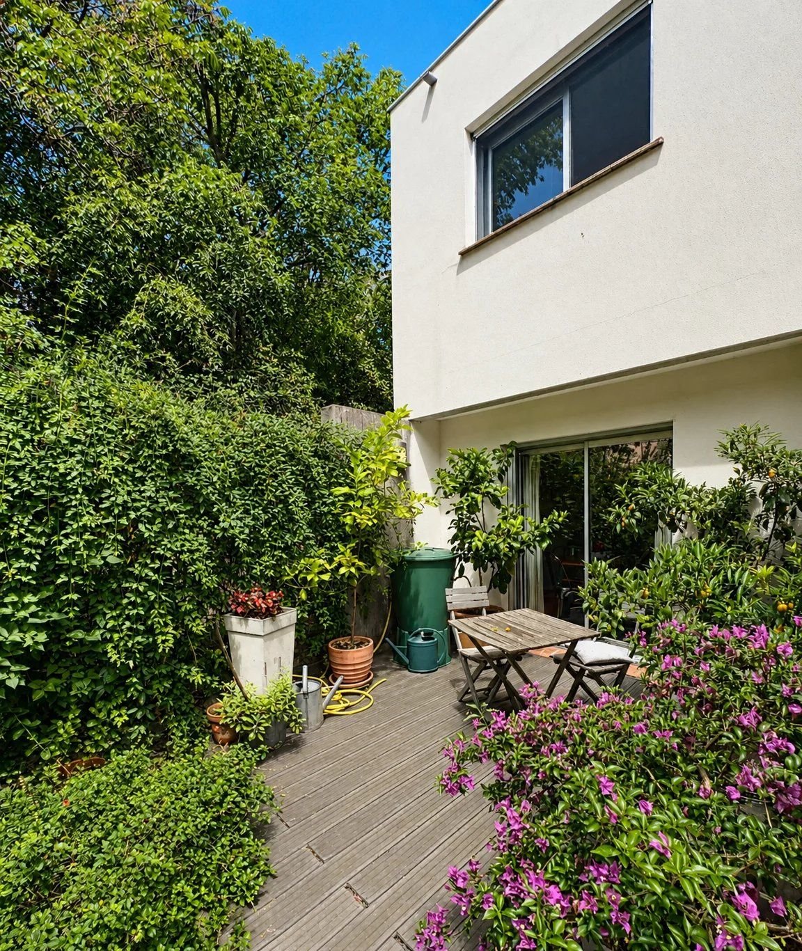 Nîmes, Jean Jaurès/Henri Revoil neighborhood, townhouse, 3 bedrooms, 110m2, garage and parking
