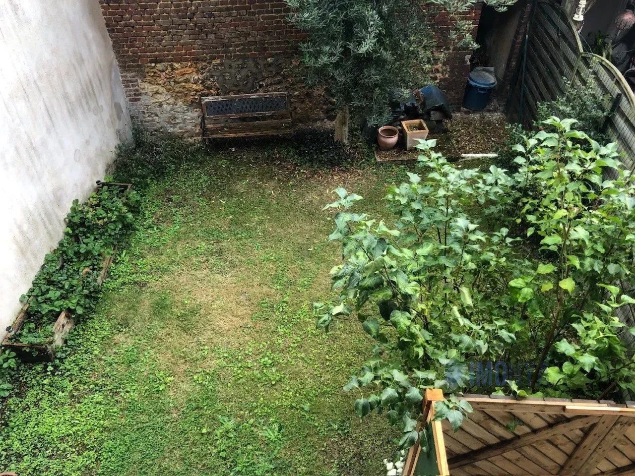 Maison avec jardin