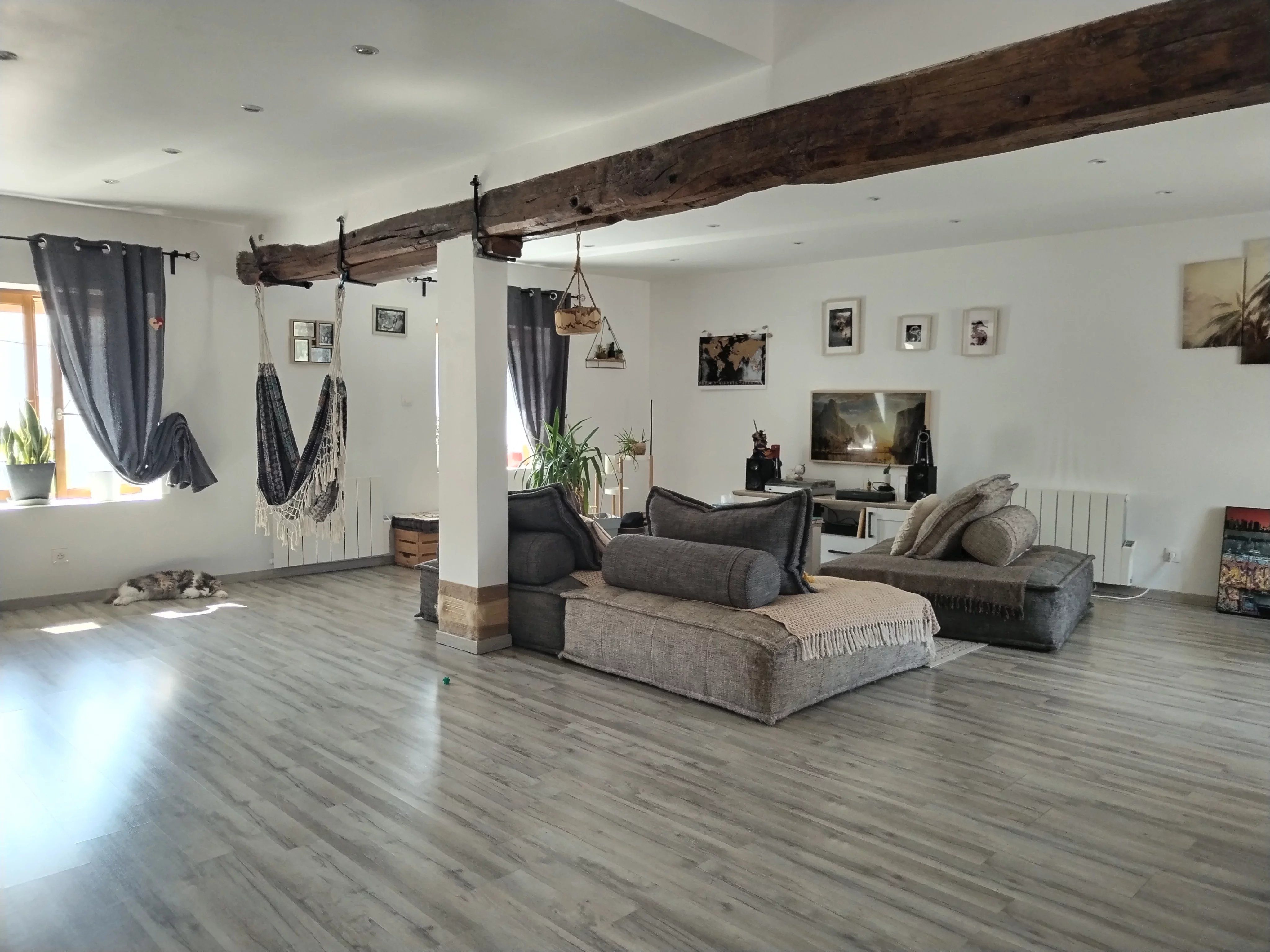 DUPLEX 95 M² CENTRE ÉGREVILLE (77)