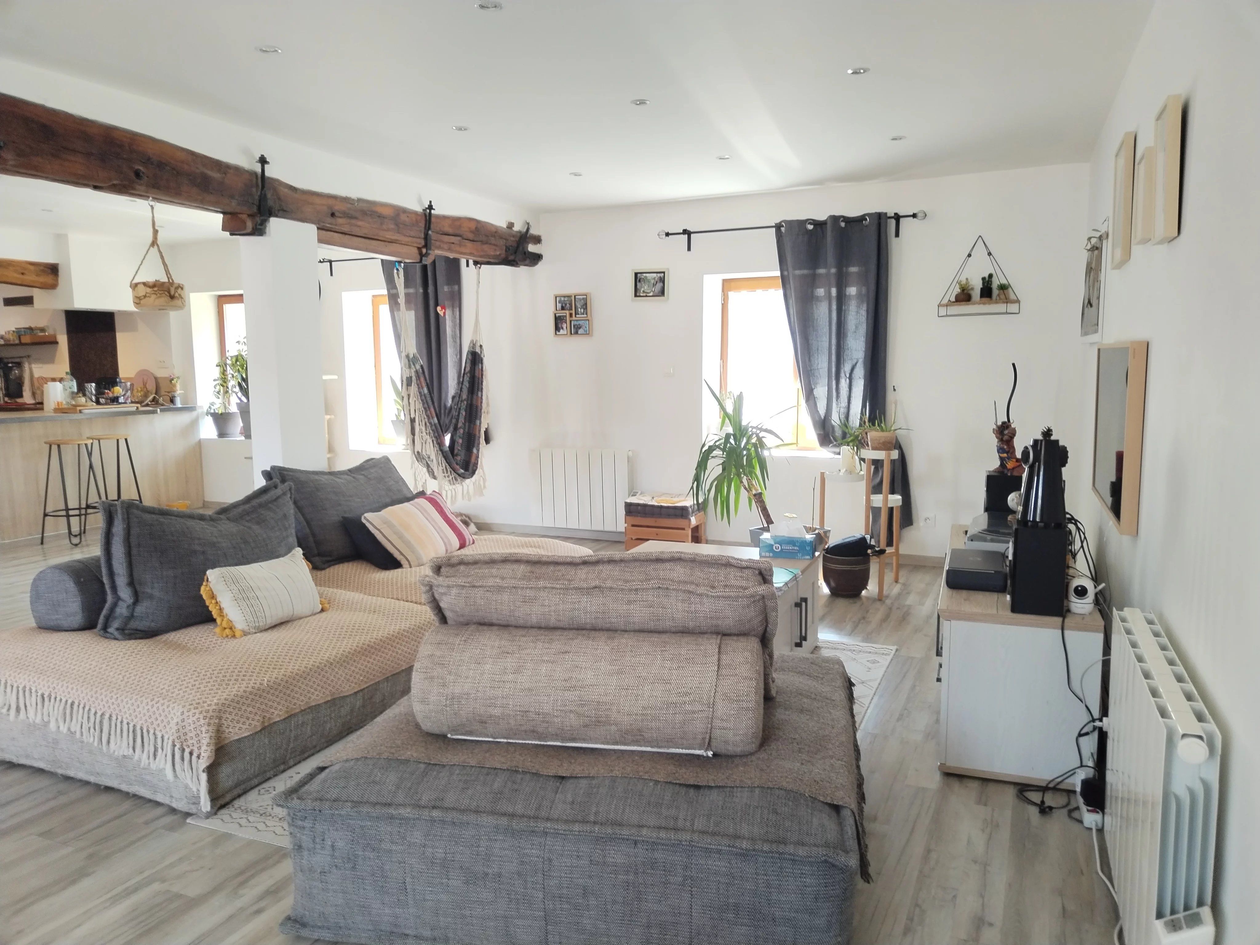 DUPLEX 95 M² CENTRE ÉGREVILLE (77)