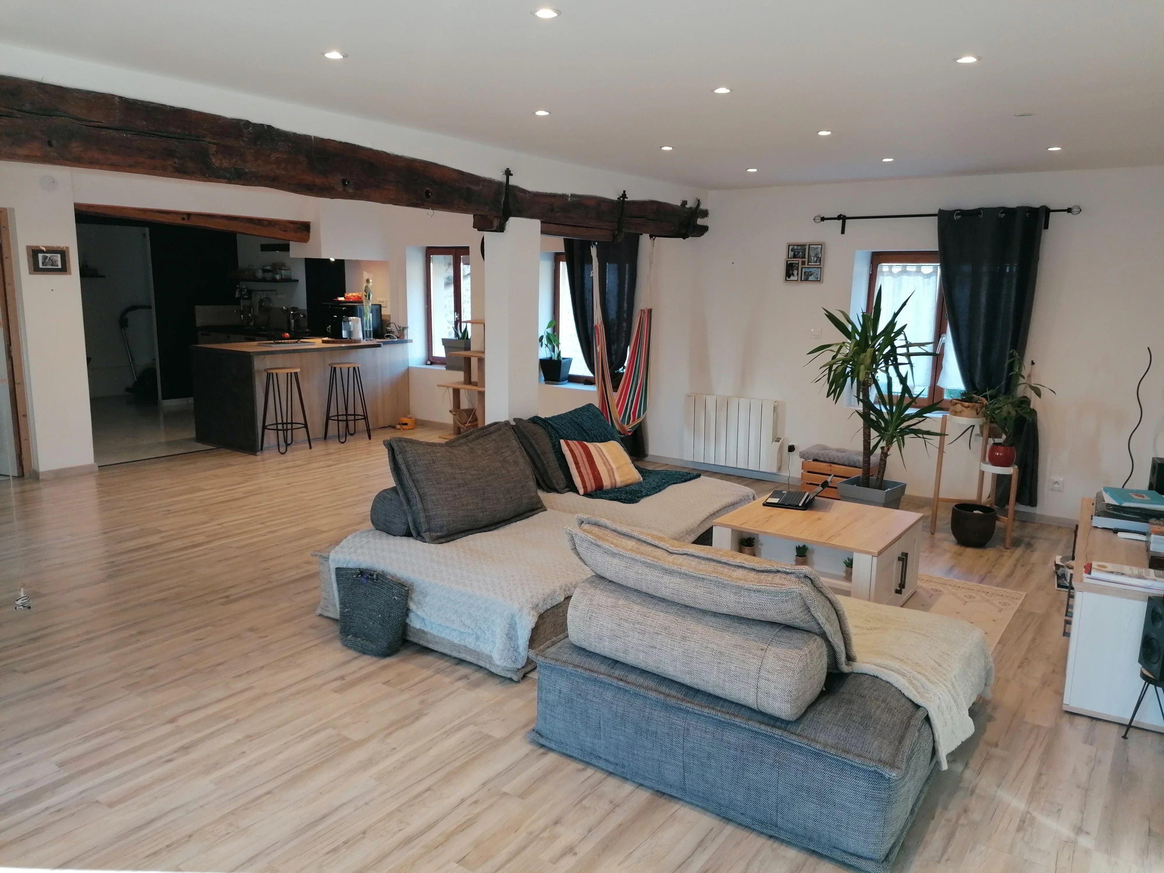 DUPLEX 95 M² CENTRE ÉGREVILLE (77)
