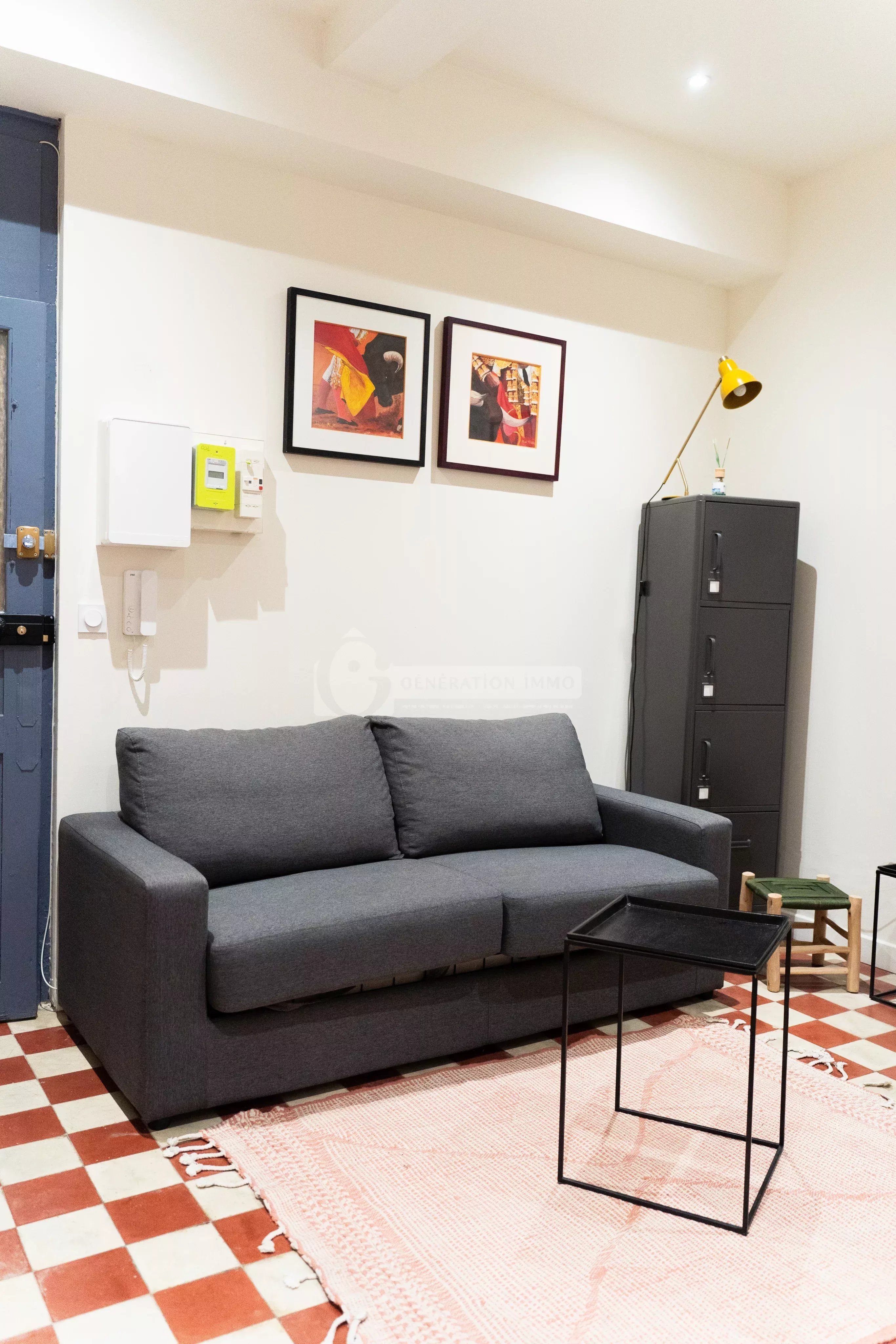 Spécial investisseur ! Studio avec terrasse à vendre