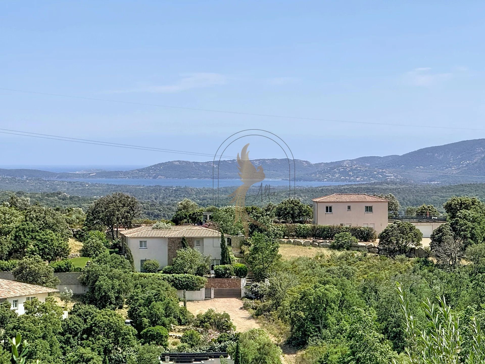LECCI – Maison avec vue mer