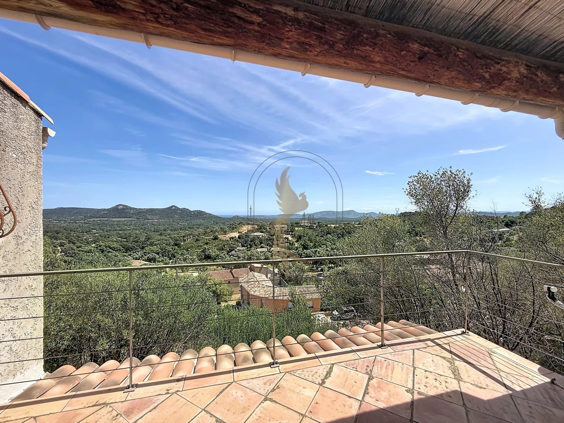 LECCI – Maison avec vue mer