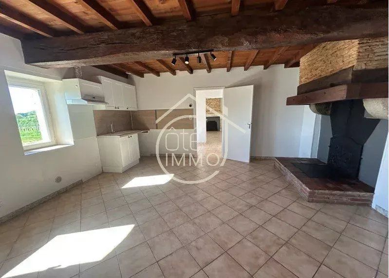 VILLENEUVE-DE-DURAS : Maison de 98m² avec 2 garages