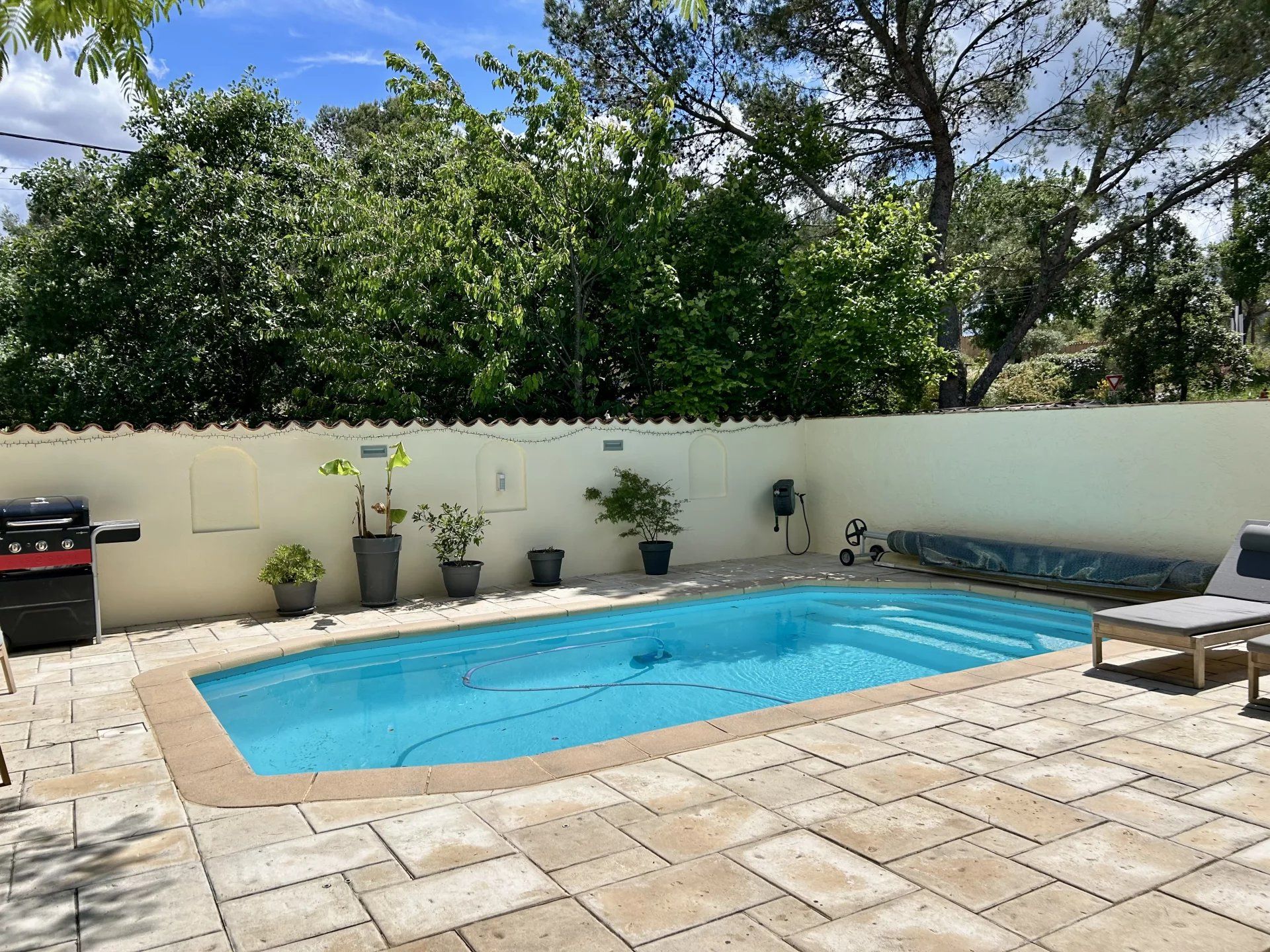 Location Meublée  Maison 5 pièces – 106.20 m² – ROCBARON