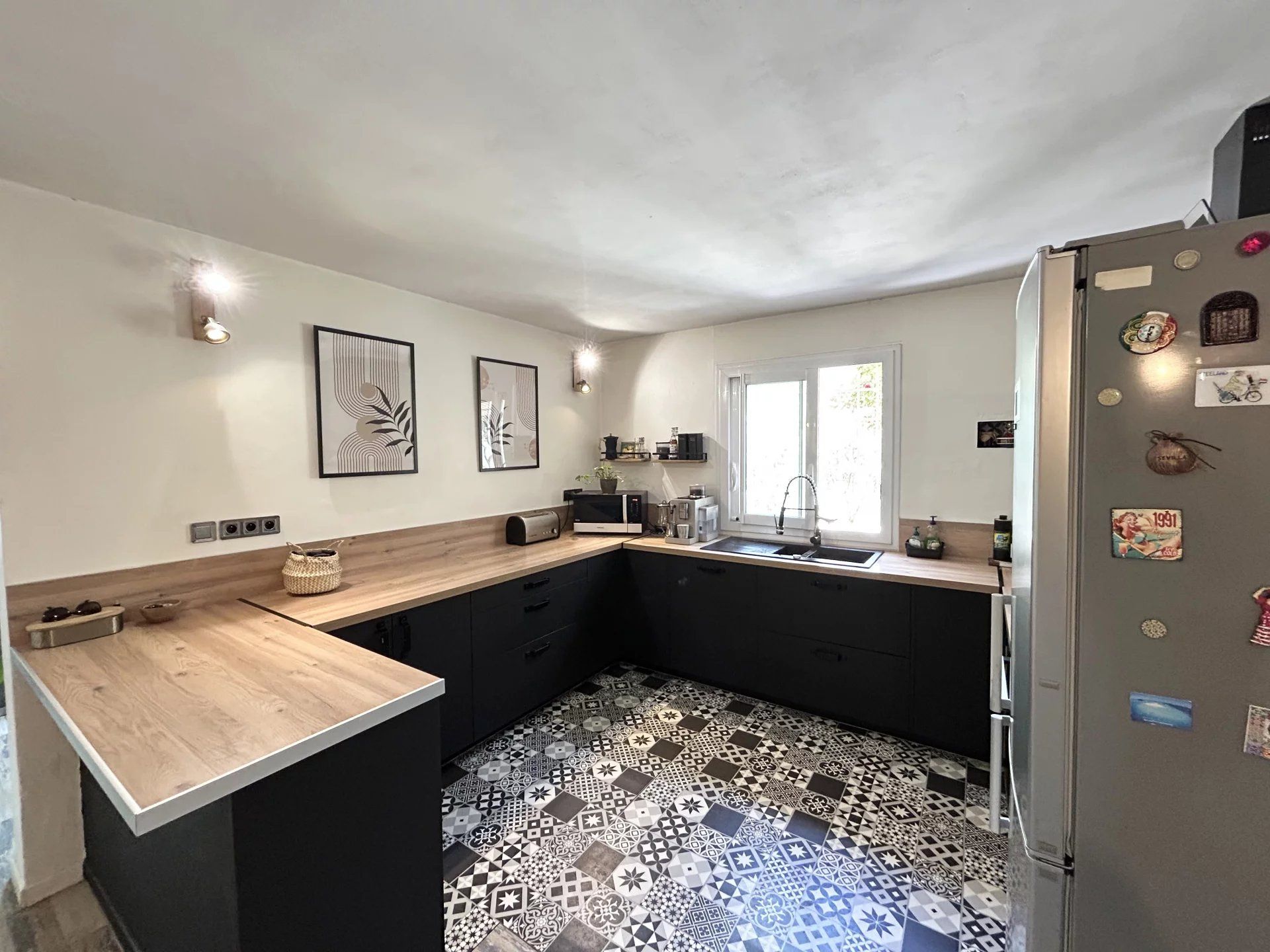 Location Meublée  Maison 5 pièces – 106.20 m² – ROCBARON