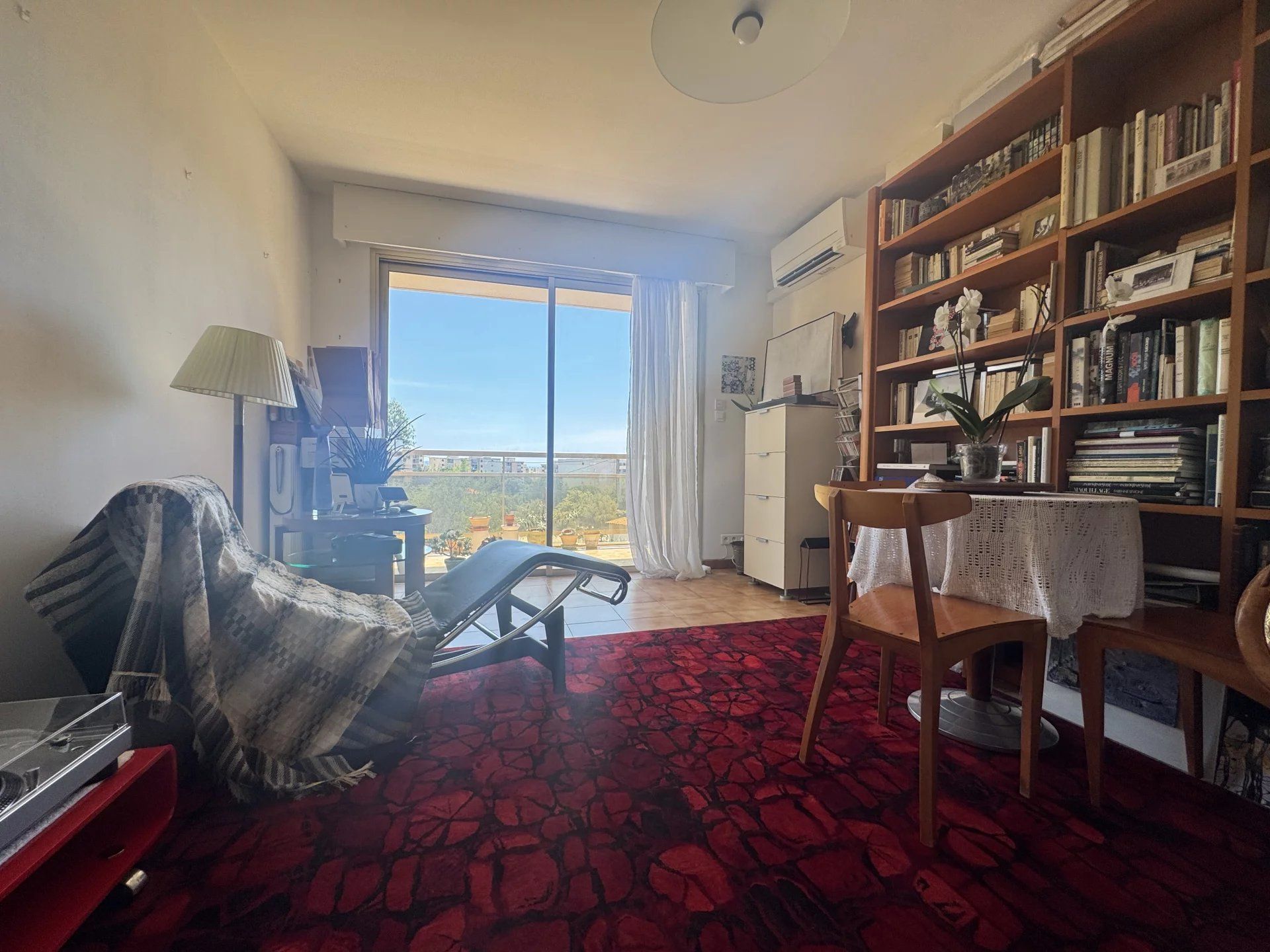 T2 PIETRALABA T2 de 51 m² avec terrasse, cave et vue dégagée