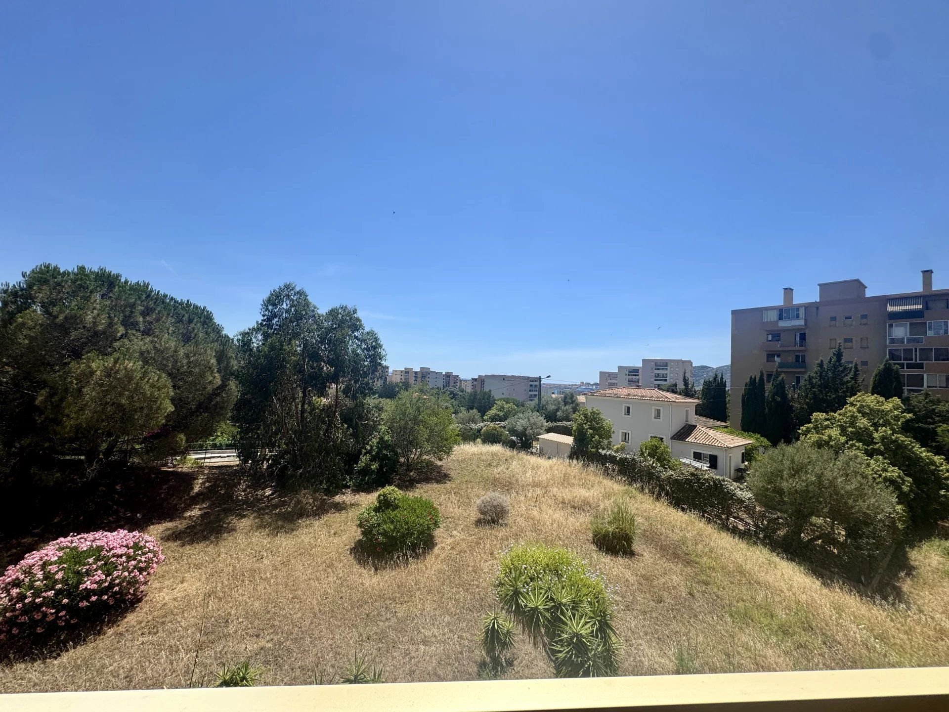T2 PIETRALABA T2 de 51 m² avec terrasse, cave et vue dégagée