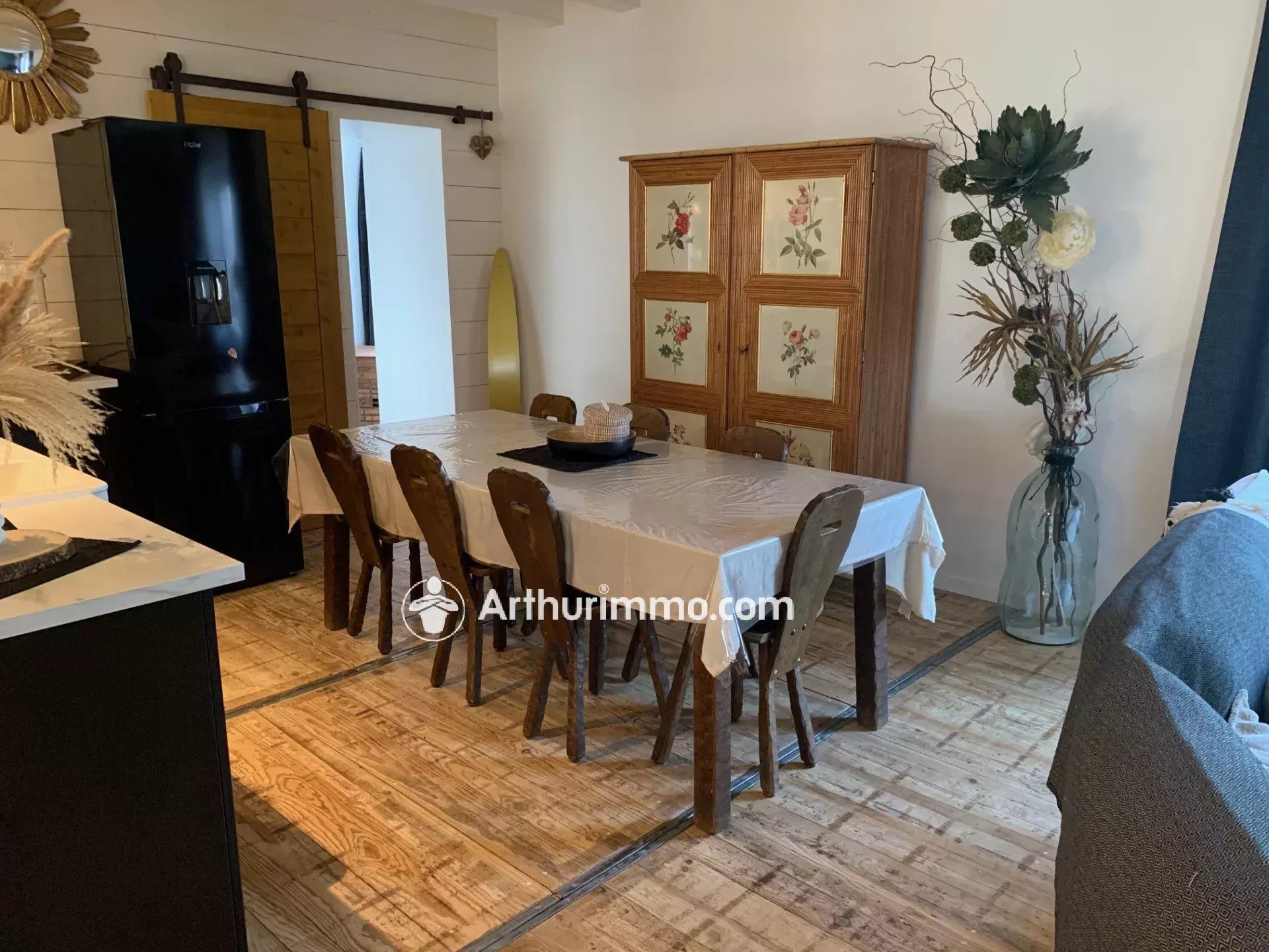 Belle maison de caractère de 225 m² avec grand terrain clos