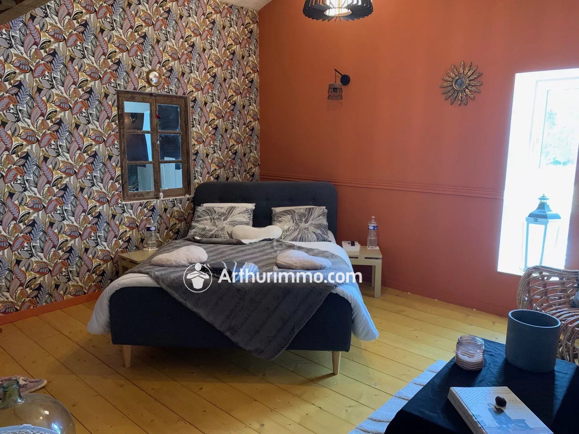 Belle maison de caractère de 225 m² avec grand terrain clos