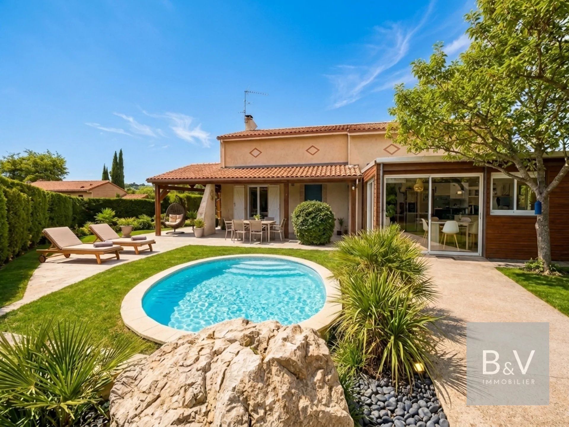 Villa familiale de 156 m² avec piscine, sans vis-à-vis, à 15 min de Toulouse