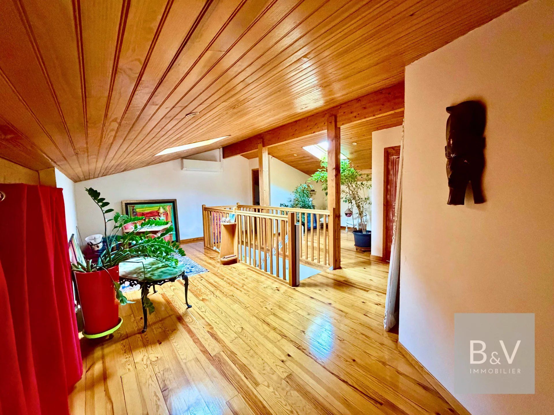 Villa familiale de 156 m² avec piscine, sans vis-à-vis, à 15 min de Toulouse