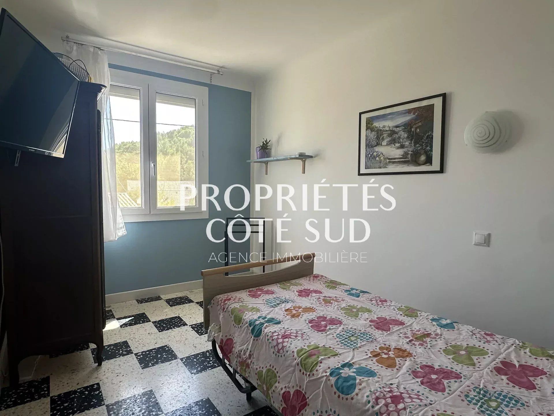 Maison 135 m2 avec terrain 585 m2 et piscine