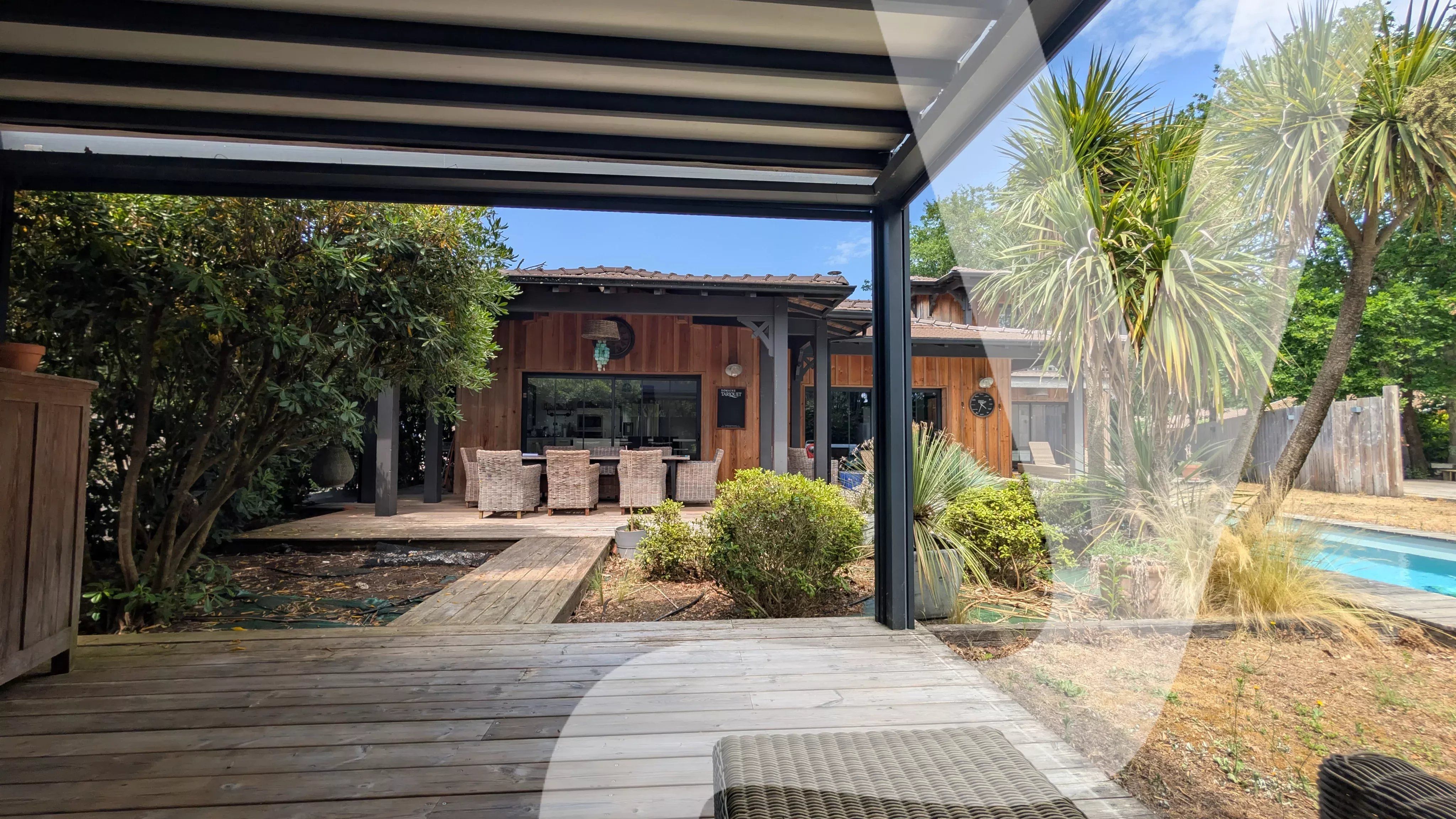 Propriété d'exception avec lodge indépendant et piscine chauffée